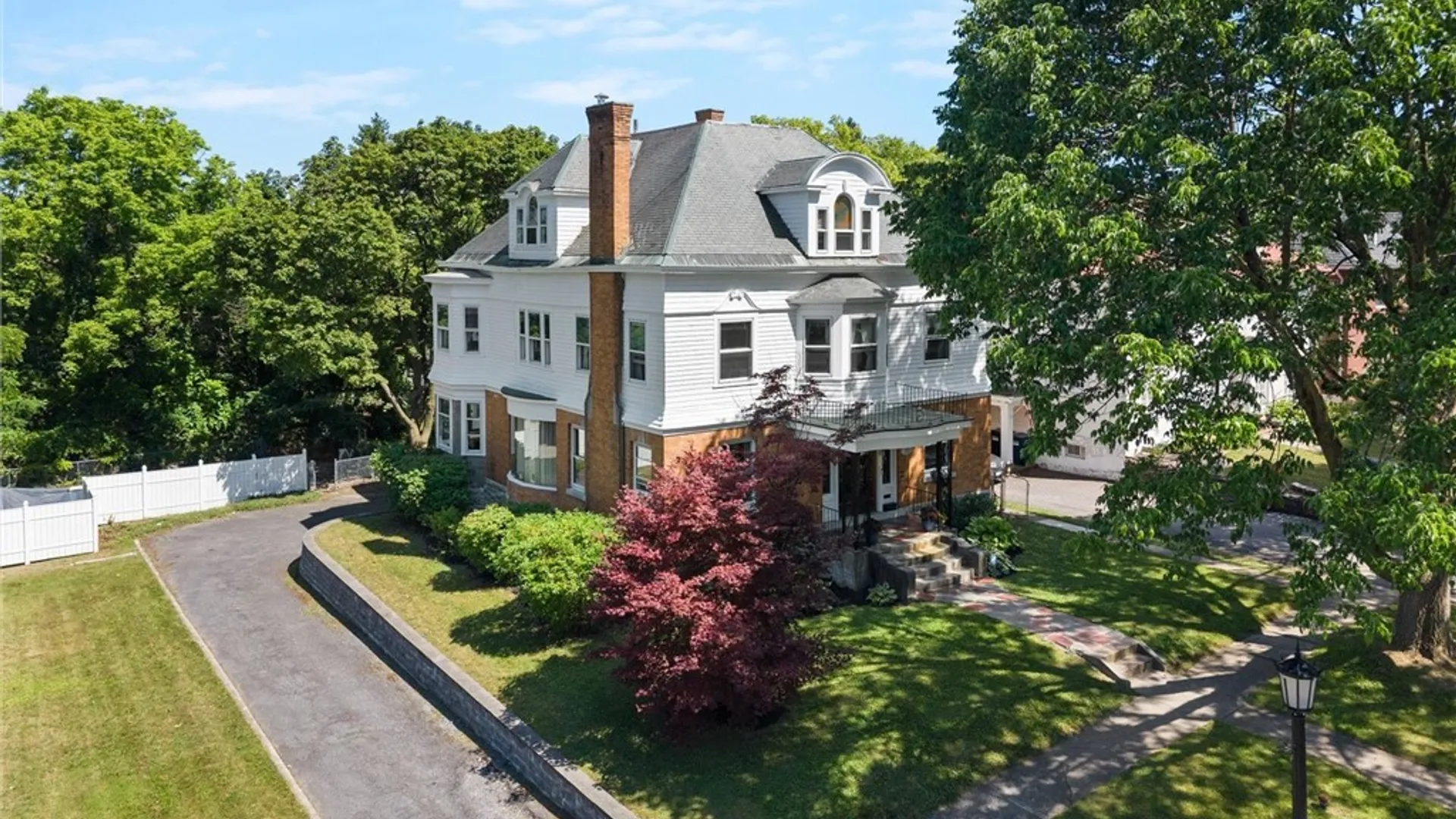 Property at 307 Summit Avenue, Syracuse, NY 13207 2