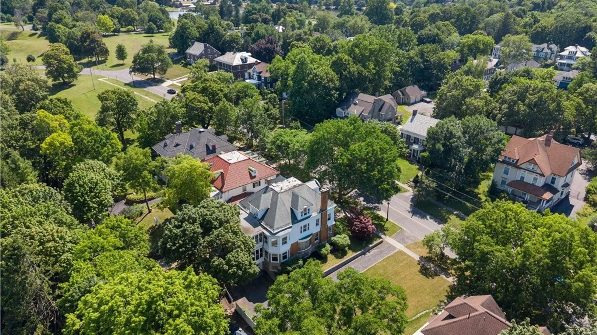 Property at 307 Summit Avenue, Syracuse, NY 13207 48