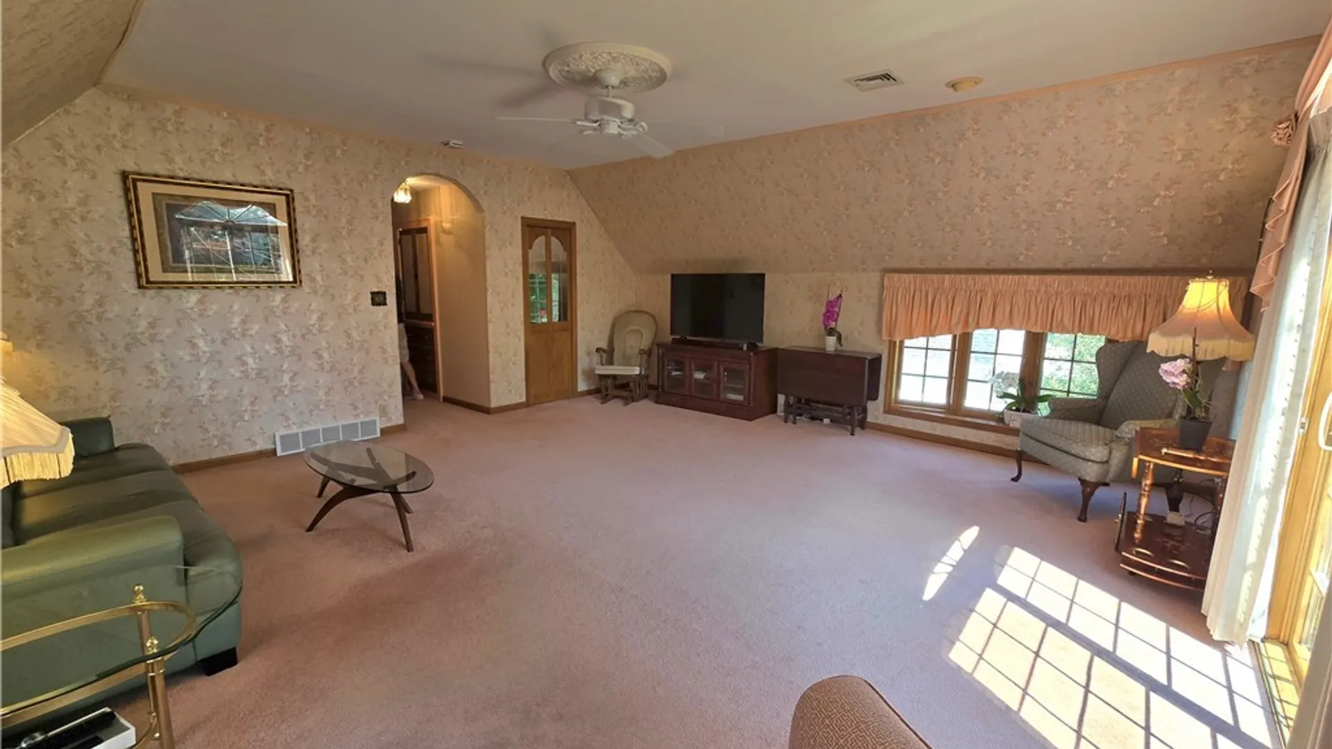 Property at 36 Dellwood Road, Amherst, NY 14226 13