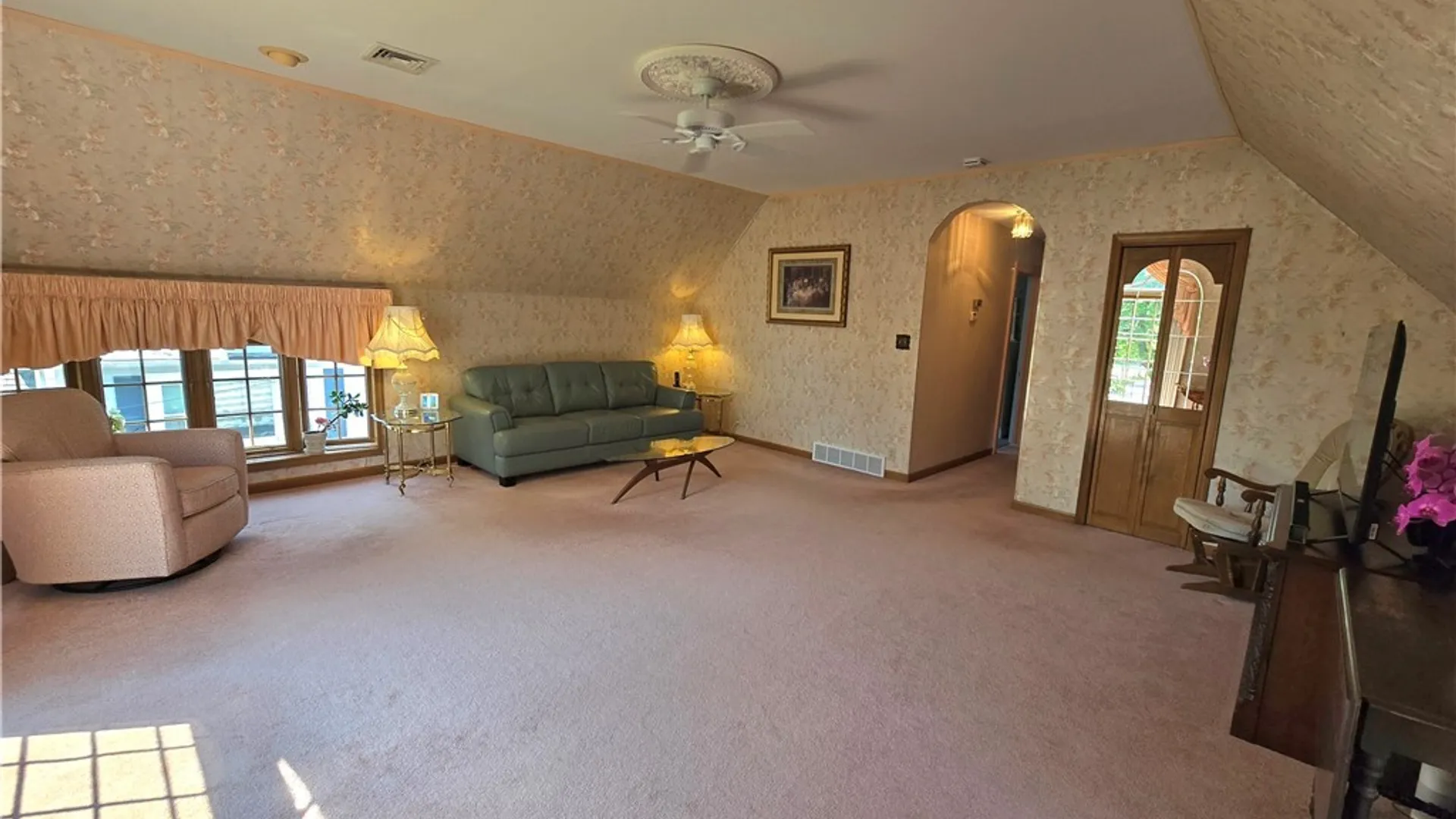 Property at 36 Dellwood Road, Amherst, NY 14226 16