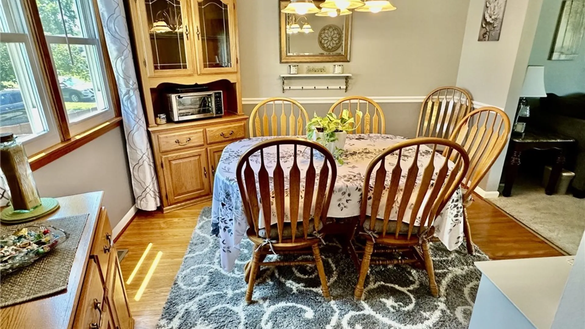 Property at 573 Columbia Avenue, Lancaster, NY 14043 12