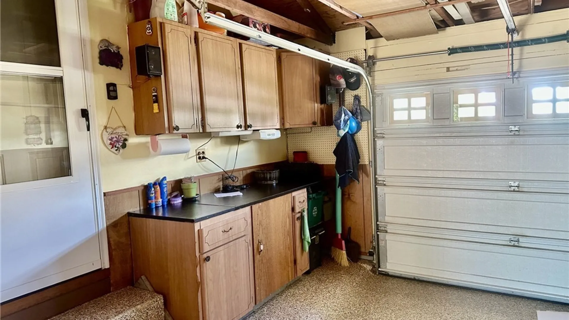 Property at 573 Columbia Avenue, Lancaster, NY 14043 36