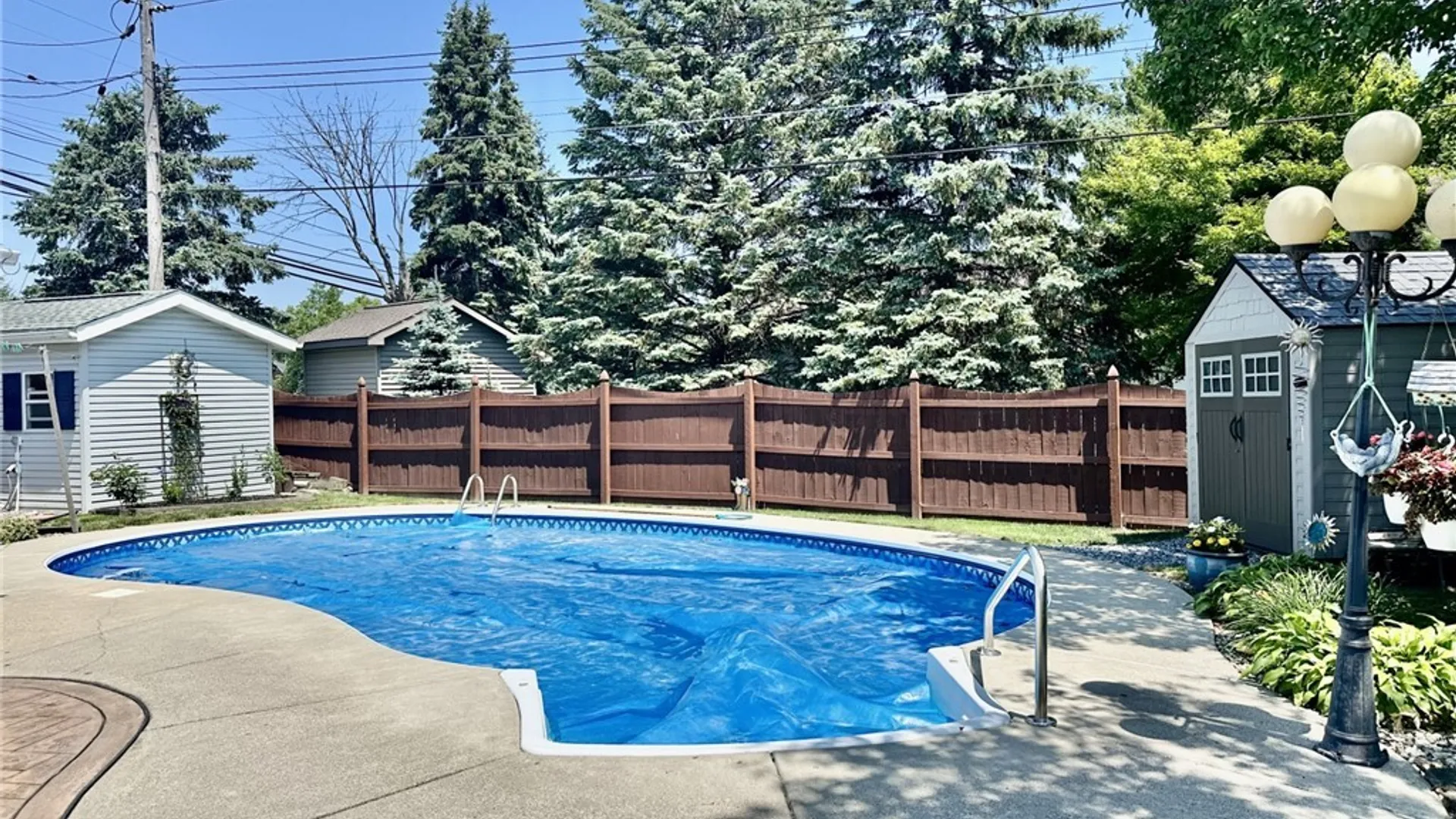Property at 573 Columbia Avenue, Lancaster, NY 14043 5