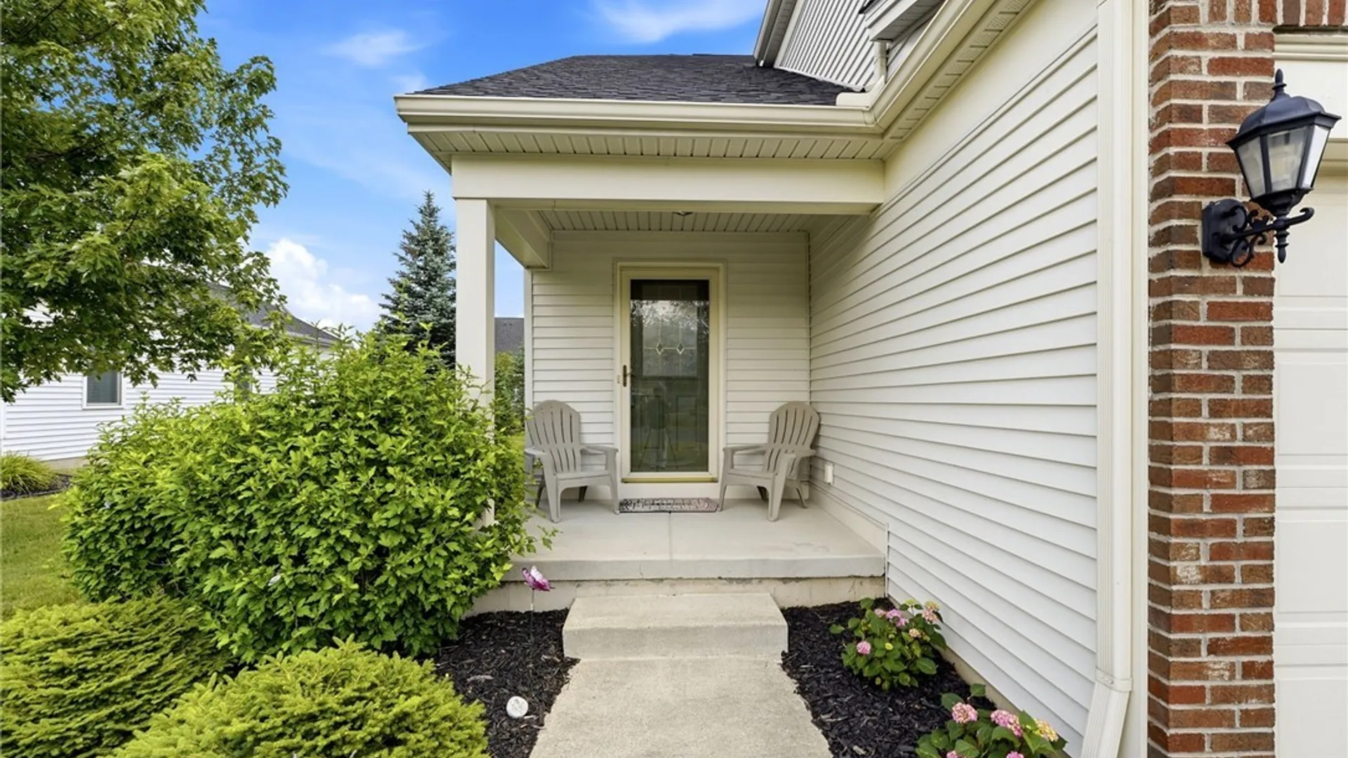 Property at 37 Hanover Street, Lancaster, NY 14086 4