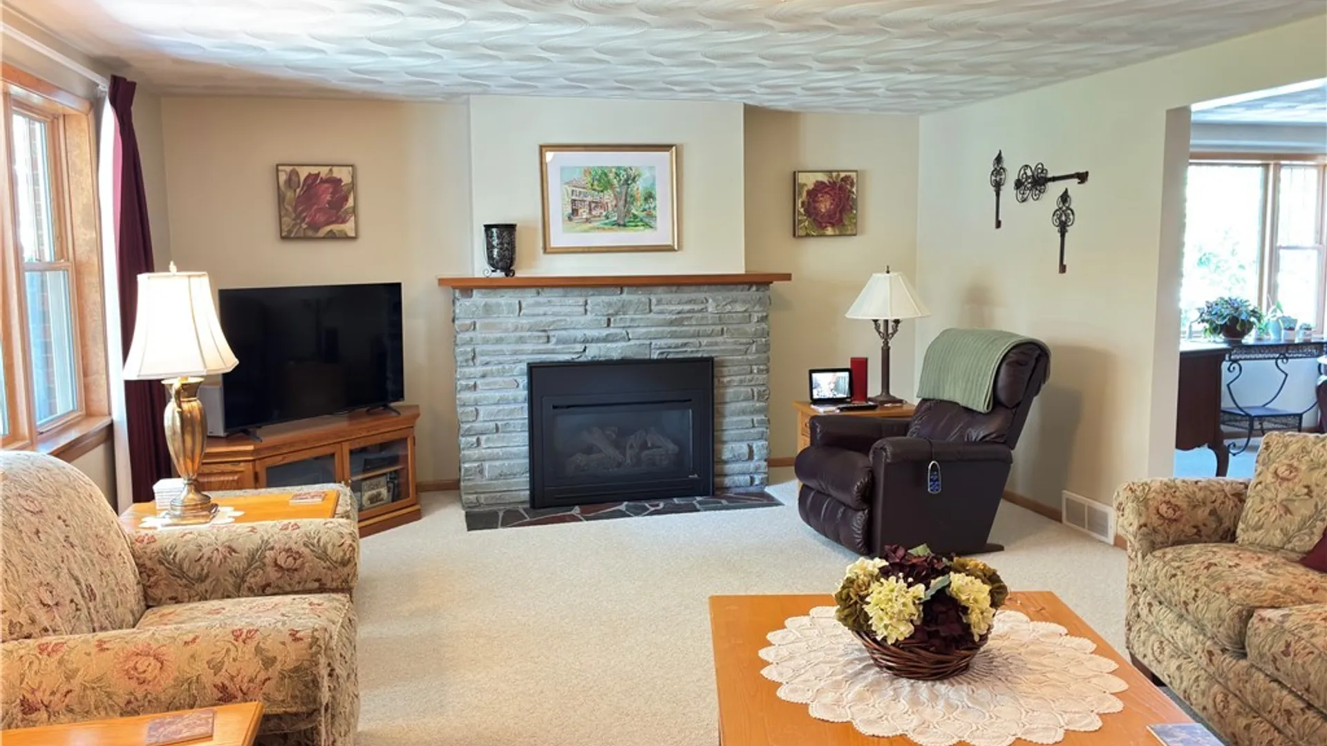 Property at 3819 Madison Avenue, Niagara Falls, NY 14305 16