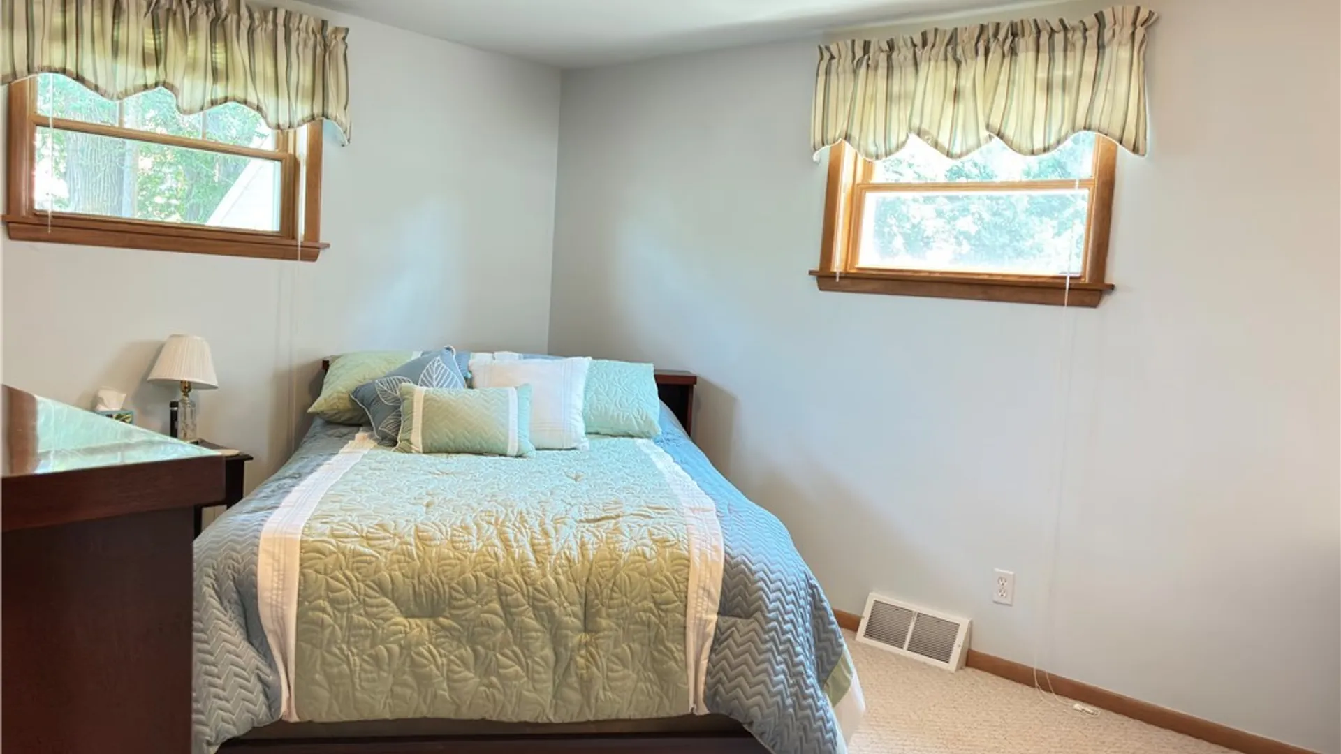 Property at 3819 Madison Avenue, Niagara Falls, NY 14305 28