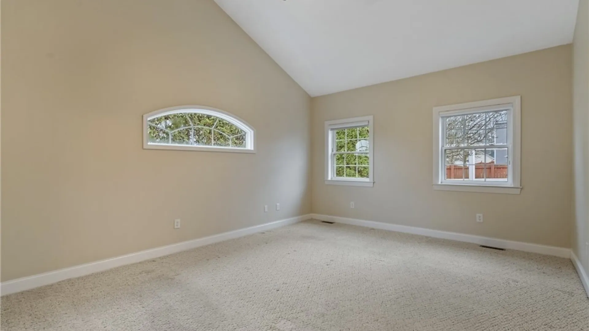 Property at 7541 Plum Hollow Circle, Clay, NY 13090 22