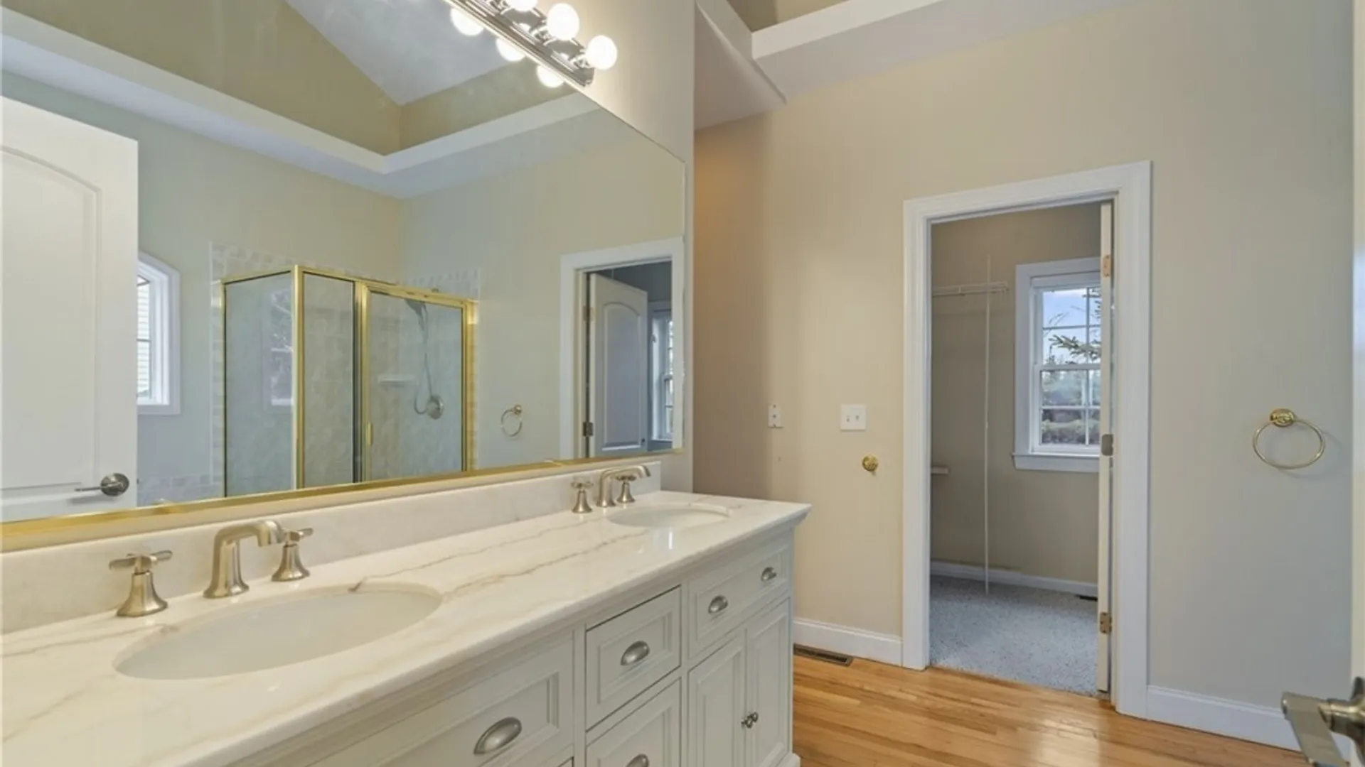 Property at 7541 Plum Hollow Circle, Clay, NY 13090 24