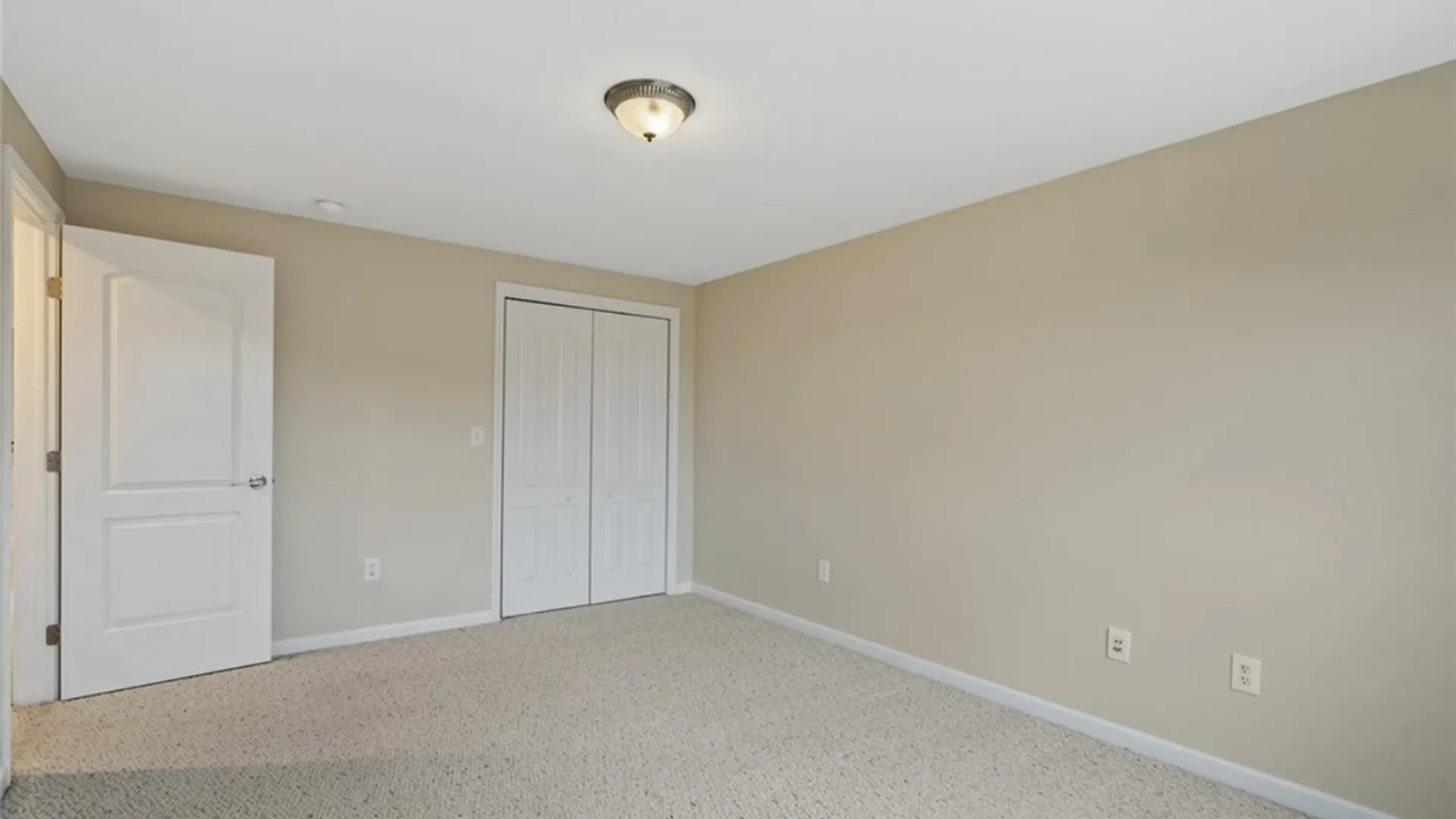 Property at 7541 Plum Hollow Circle, Clay, NY 13090 31