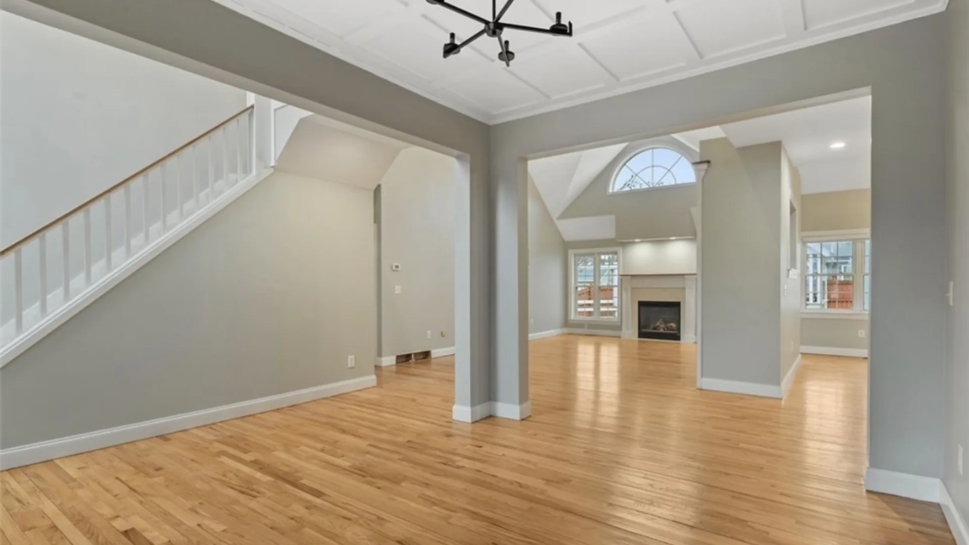 Property at 7541 Plum Hollow Circle, Clay, NY 13090 8