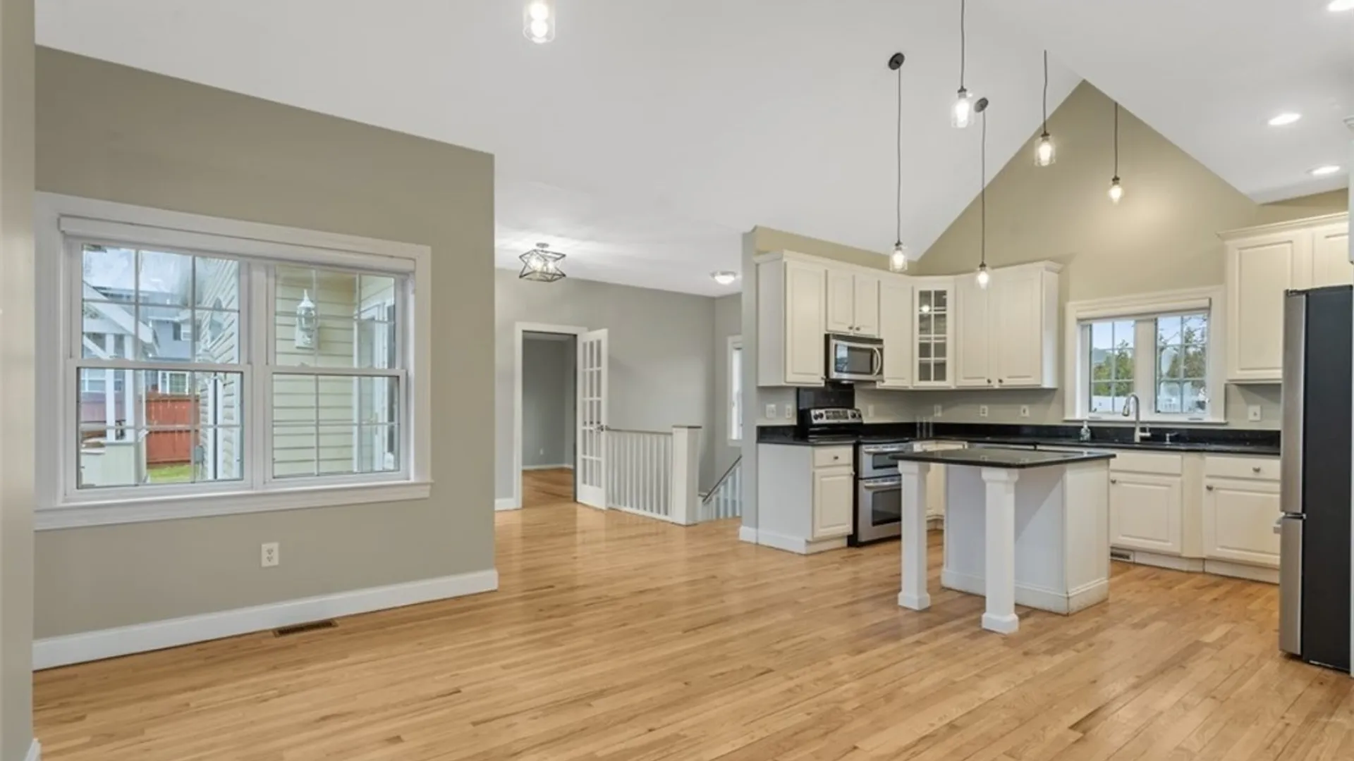 Property at 7541 Plum Hollow Circle, Clay, NY 13090 9