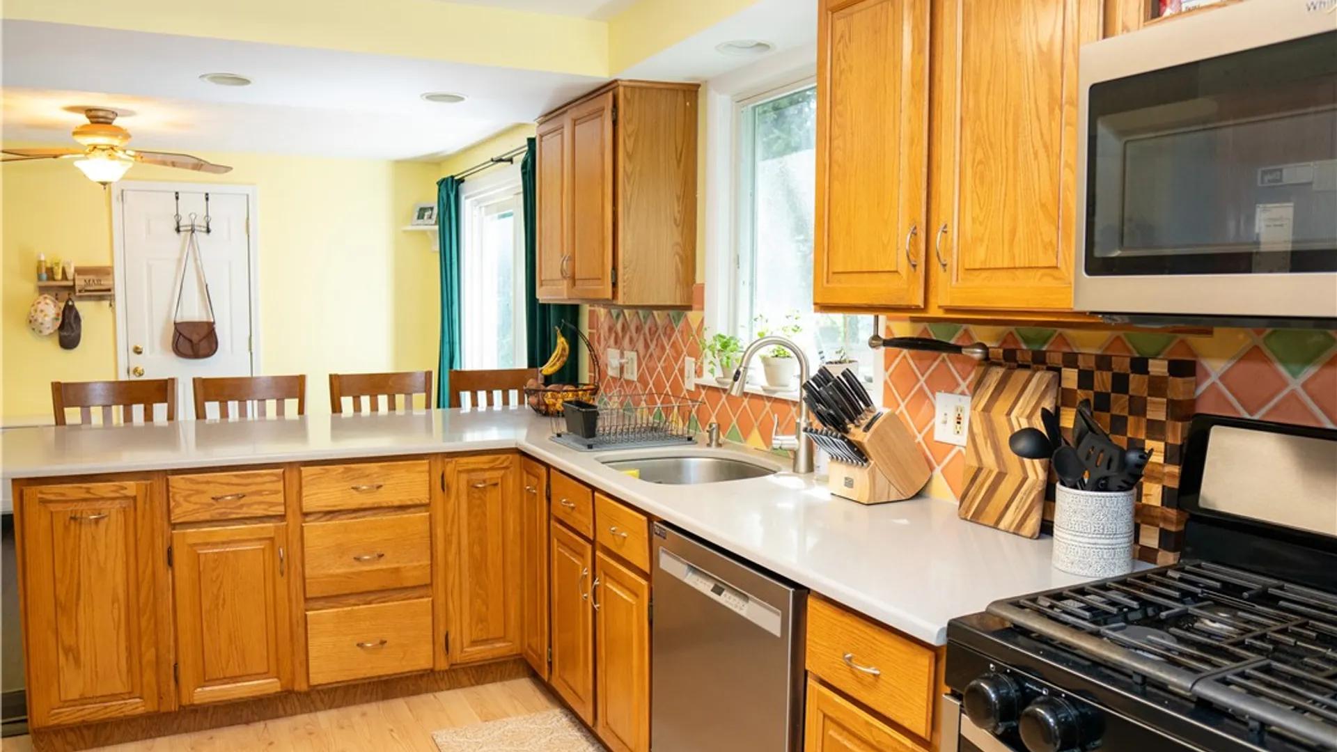 Property at 902 Copperkettle Road, Webster, NY 14580 12