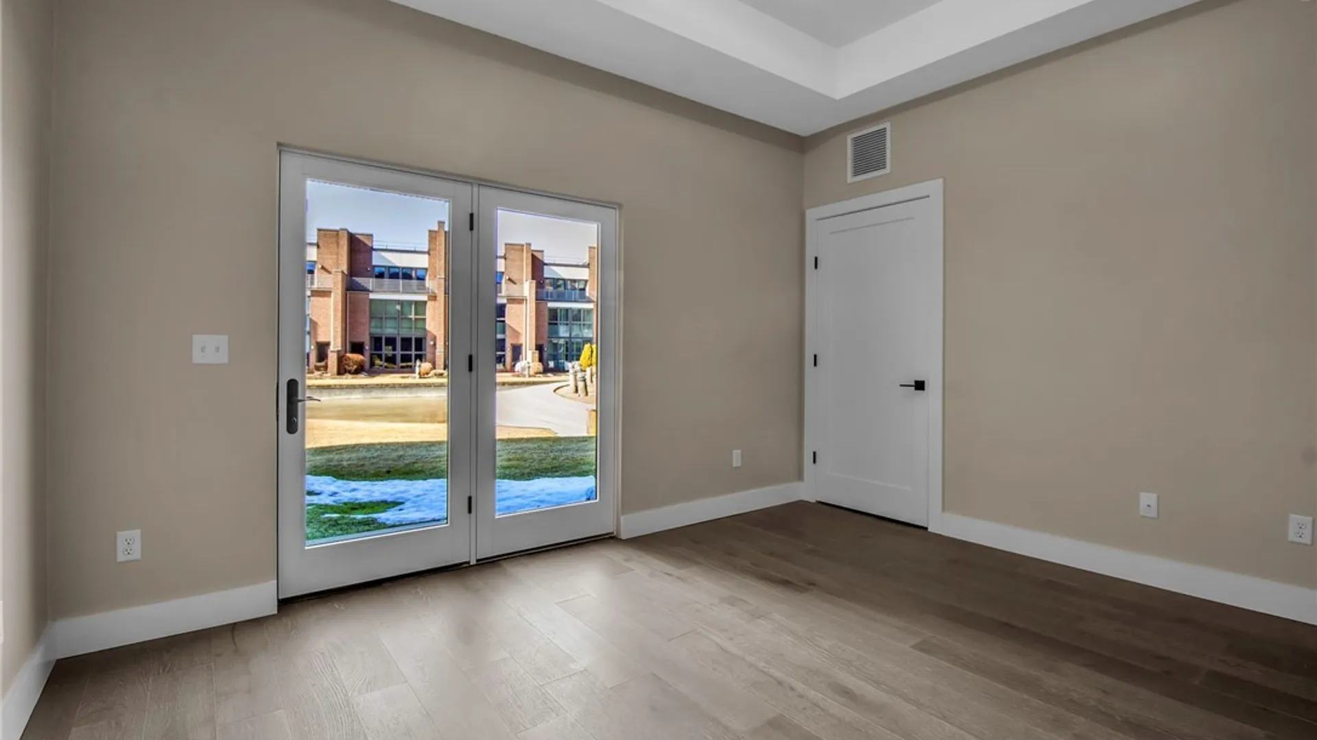 Property at 272 Lakefront Boulevard, Buffalo, NY 14202 29
