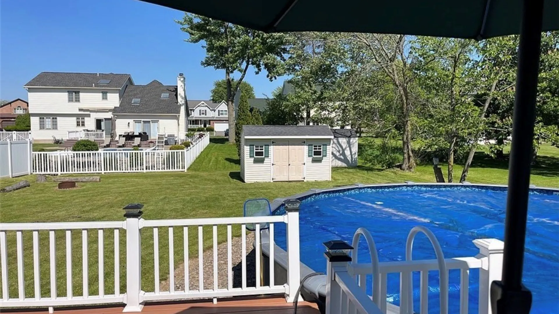 Property at 7001 Rebecca Drive, Wheatfield, NY 14304 16