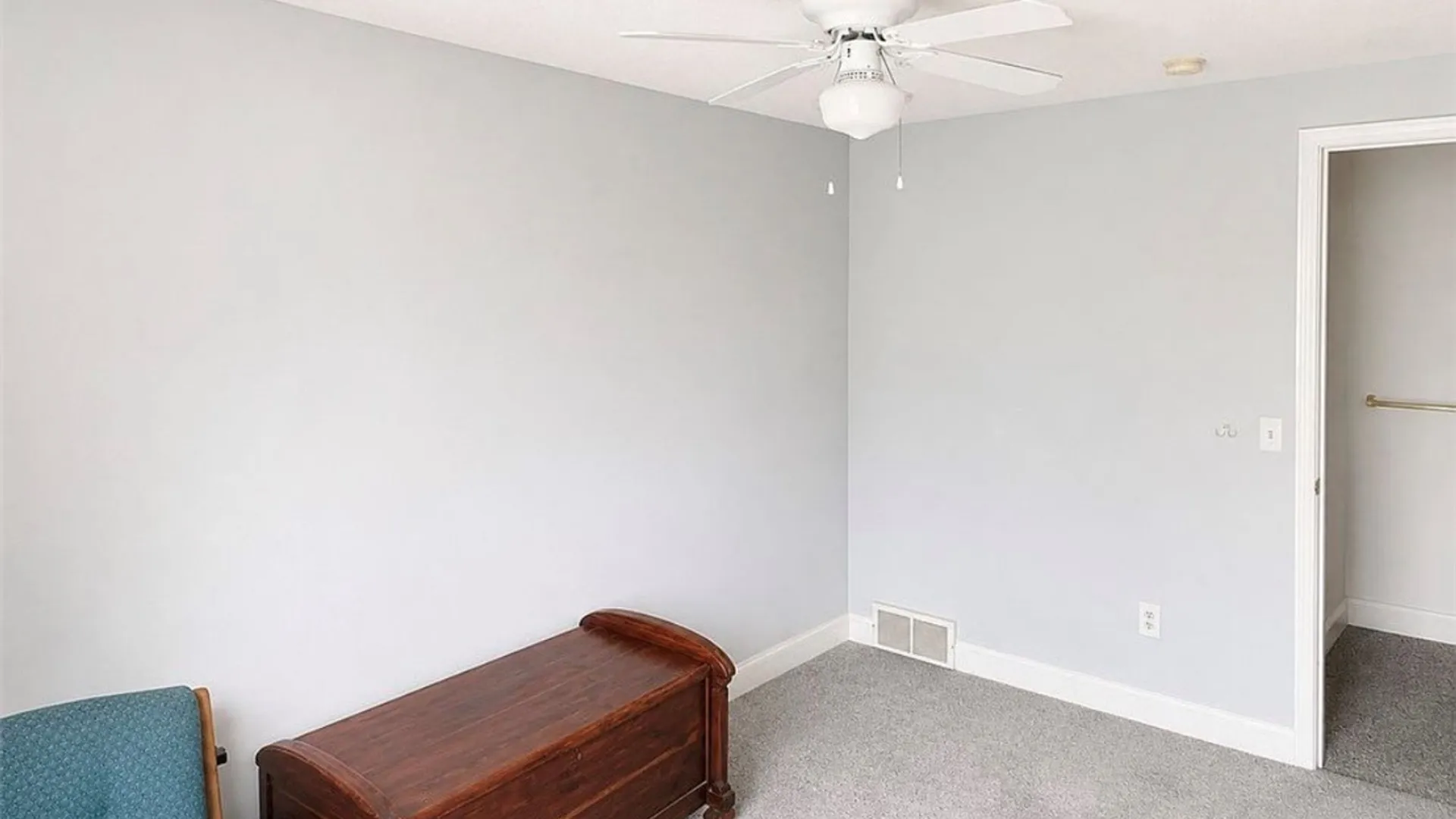 Property at 7001 Rebecca Drive, Wheatfield, NY 14304 31