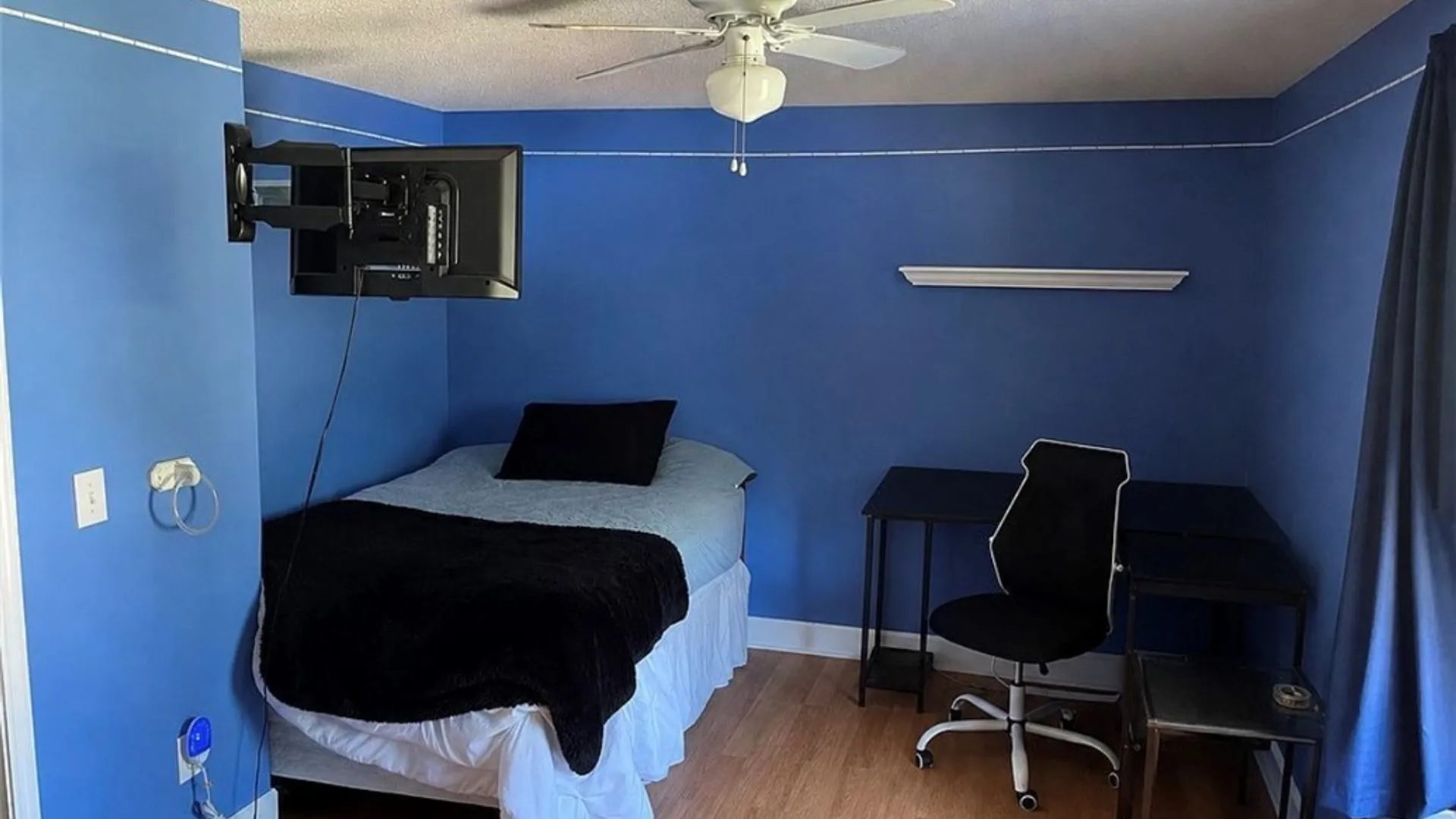 Property at 7001 Rebecca Drive, Wheatfield, NY 14304 32