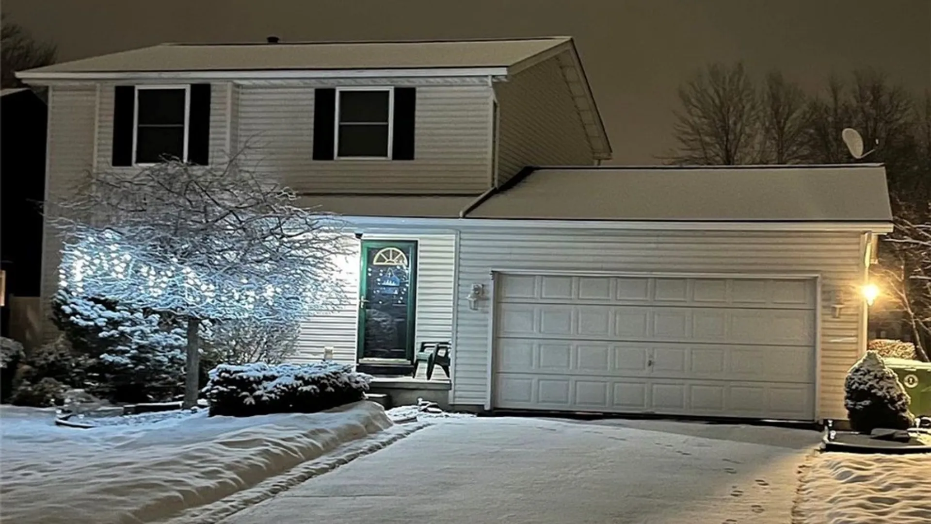 Property at 7001 Rebecca Drive, Wheatfield, NY 14304 43