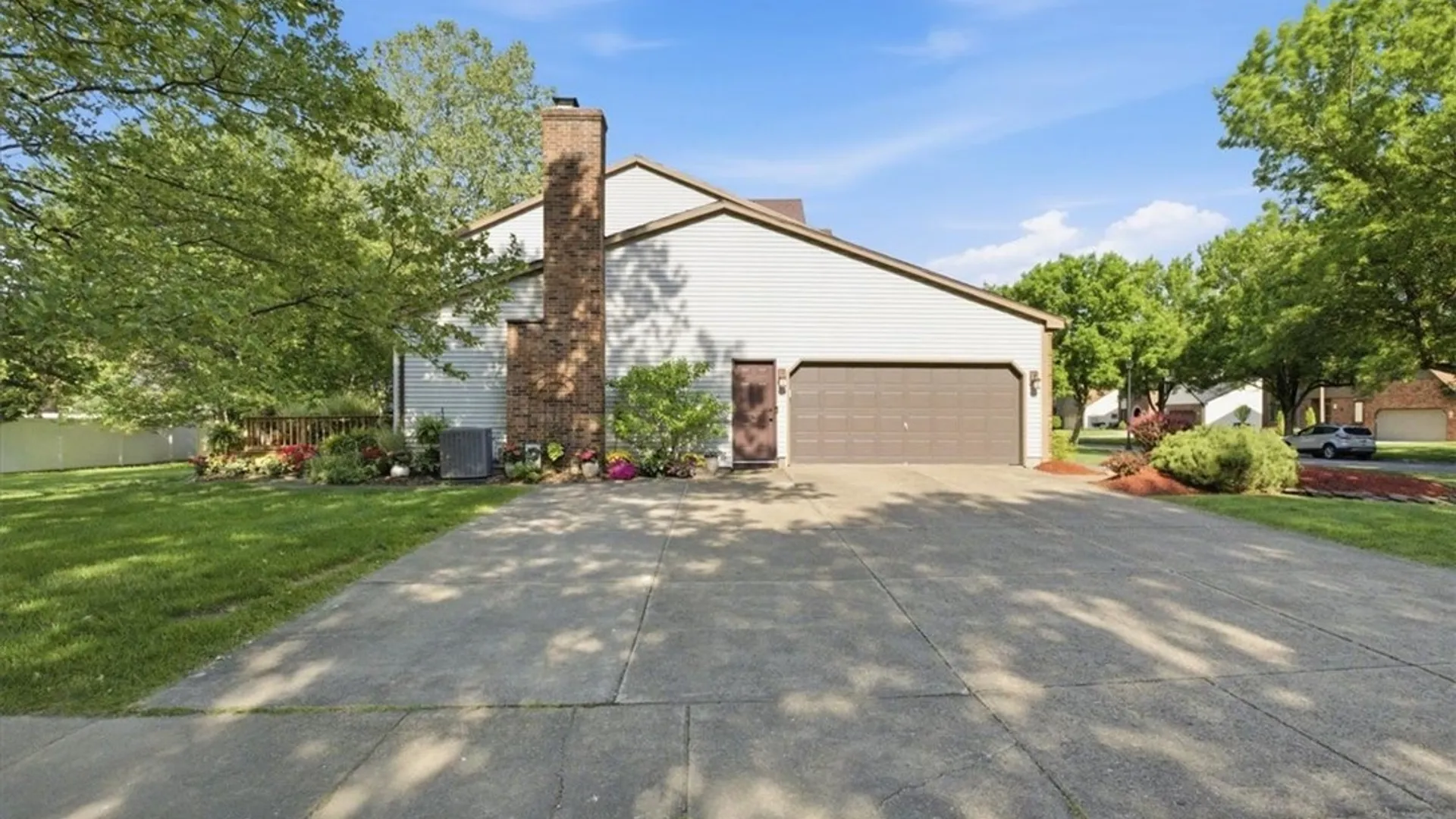 Property at 34 Birdsong Circle, Amherst, NY 14051 6