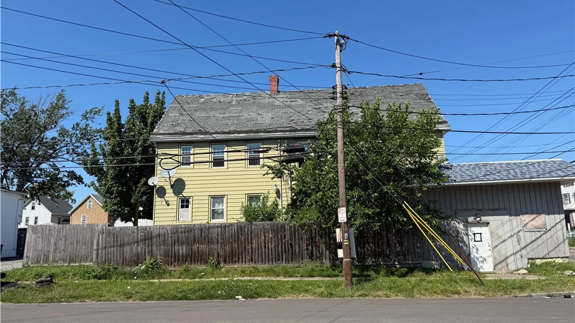 Property at 362 Ontario Street, Buffalo, NY 14207 3