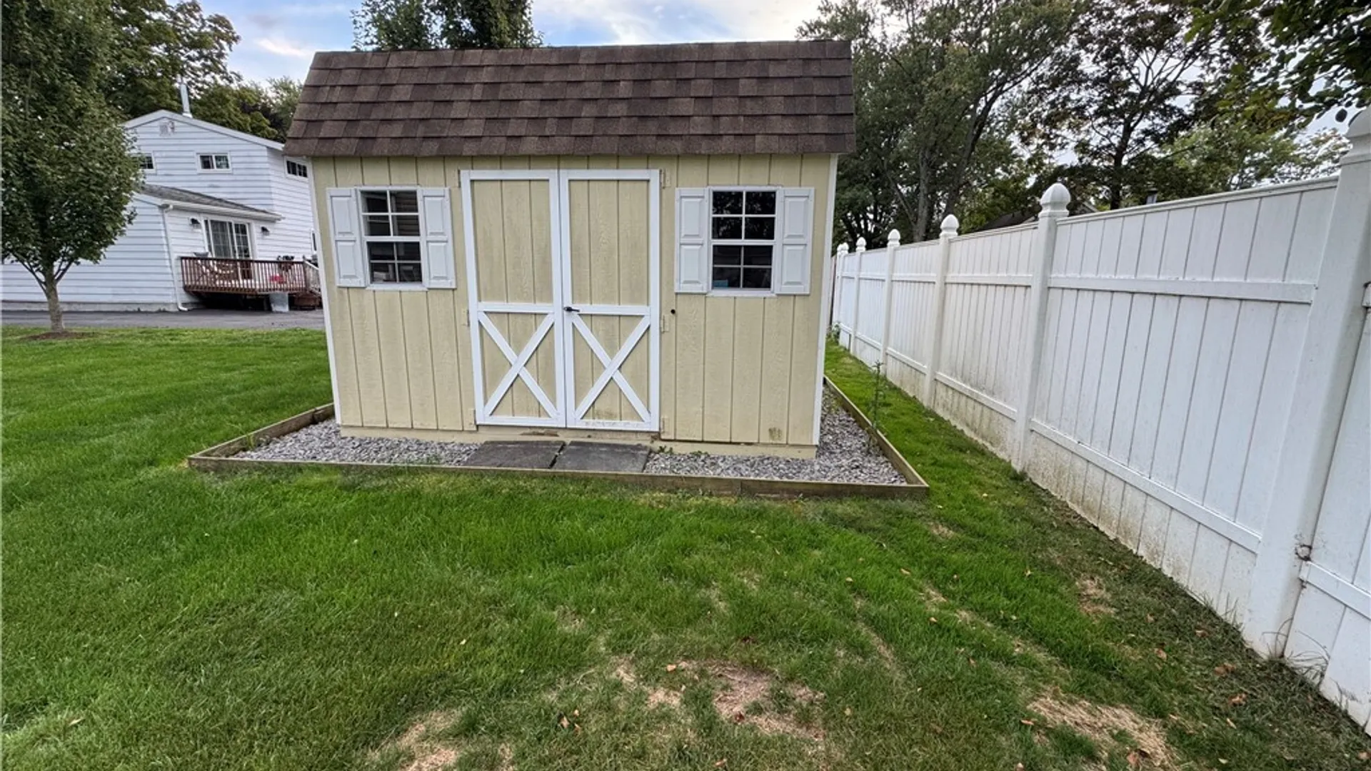 Property at 17 Gooseberry Lane, Clay, NY 13090 5