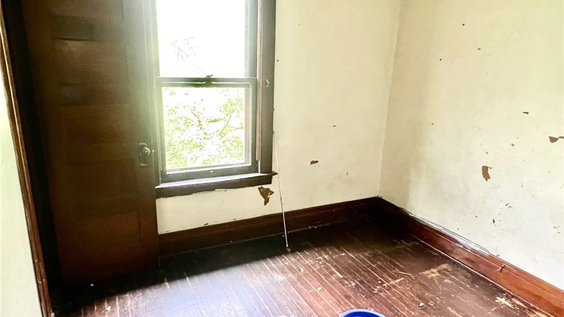Property at 530 8th Street, Niagara Falls, NY 14301 15