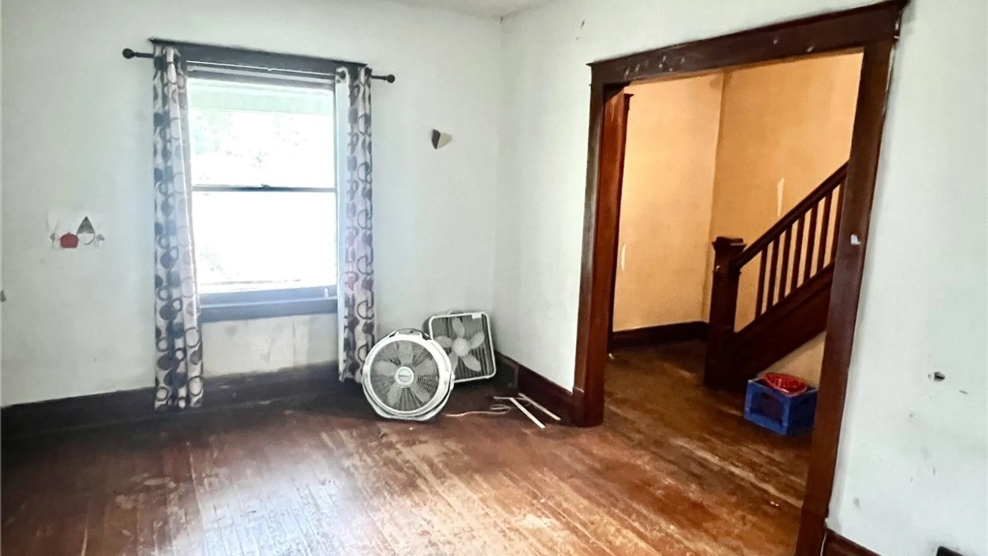 Property at 530 8th Street, Niagara Falls, NY 14301 9