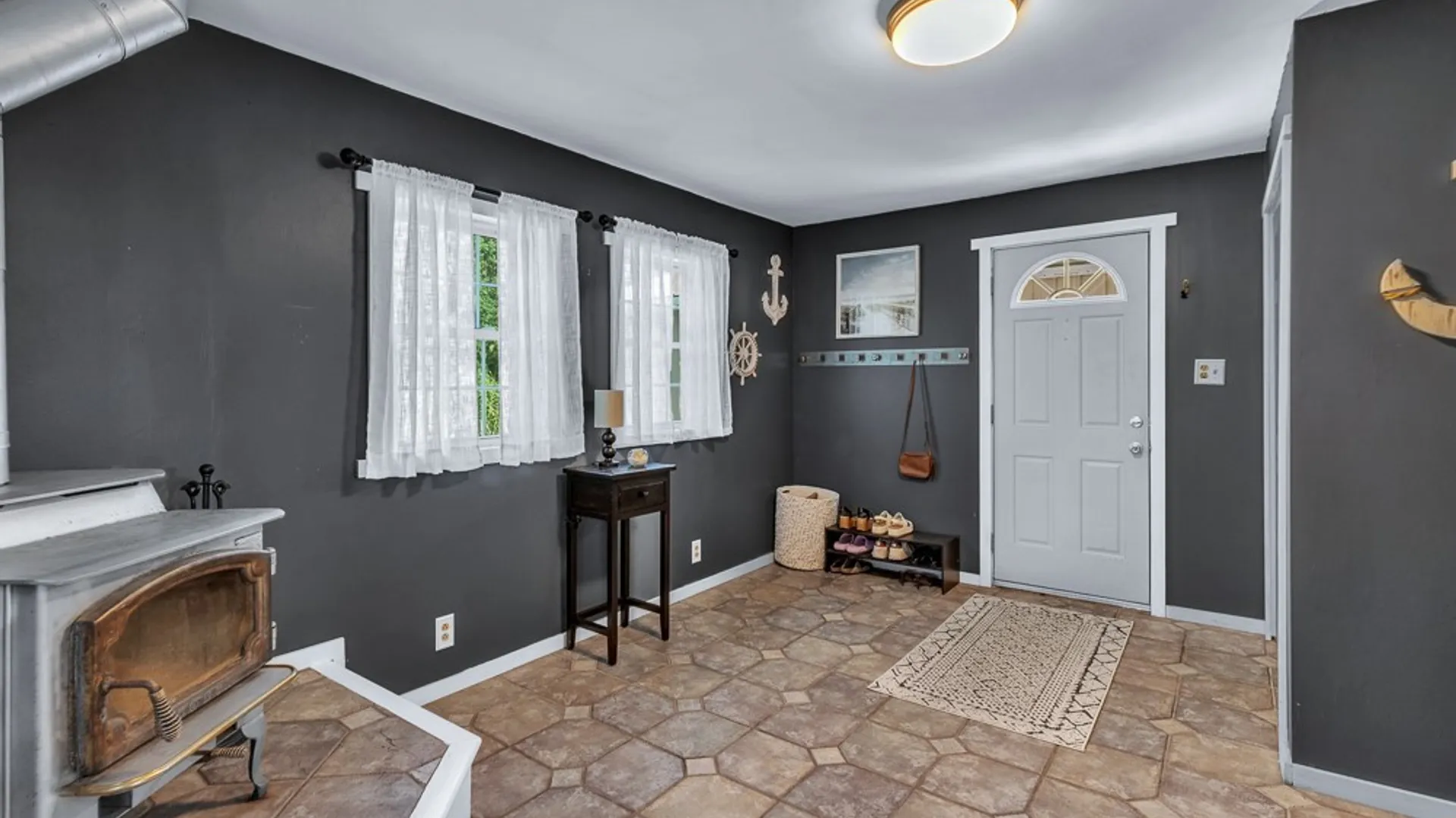 Property at 212 East Avenue, West Seneca, NY 14224 19
