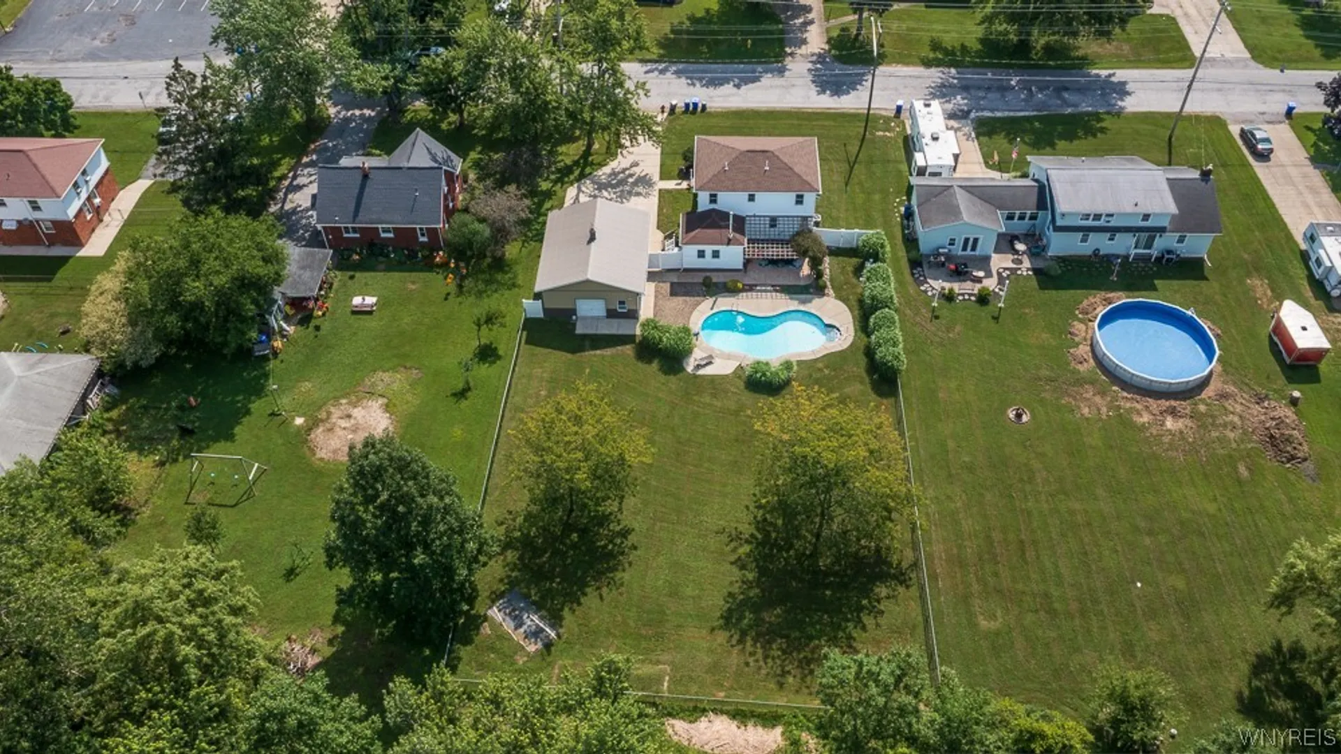Property at 212 East Avenue, West Seneca, NY 14224 37