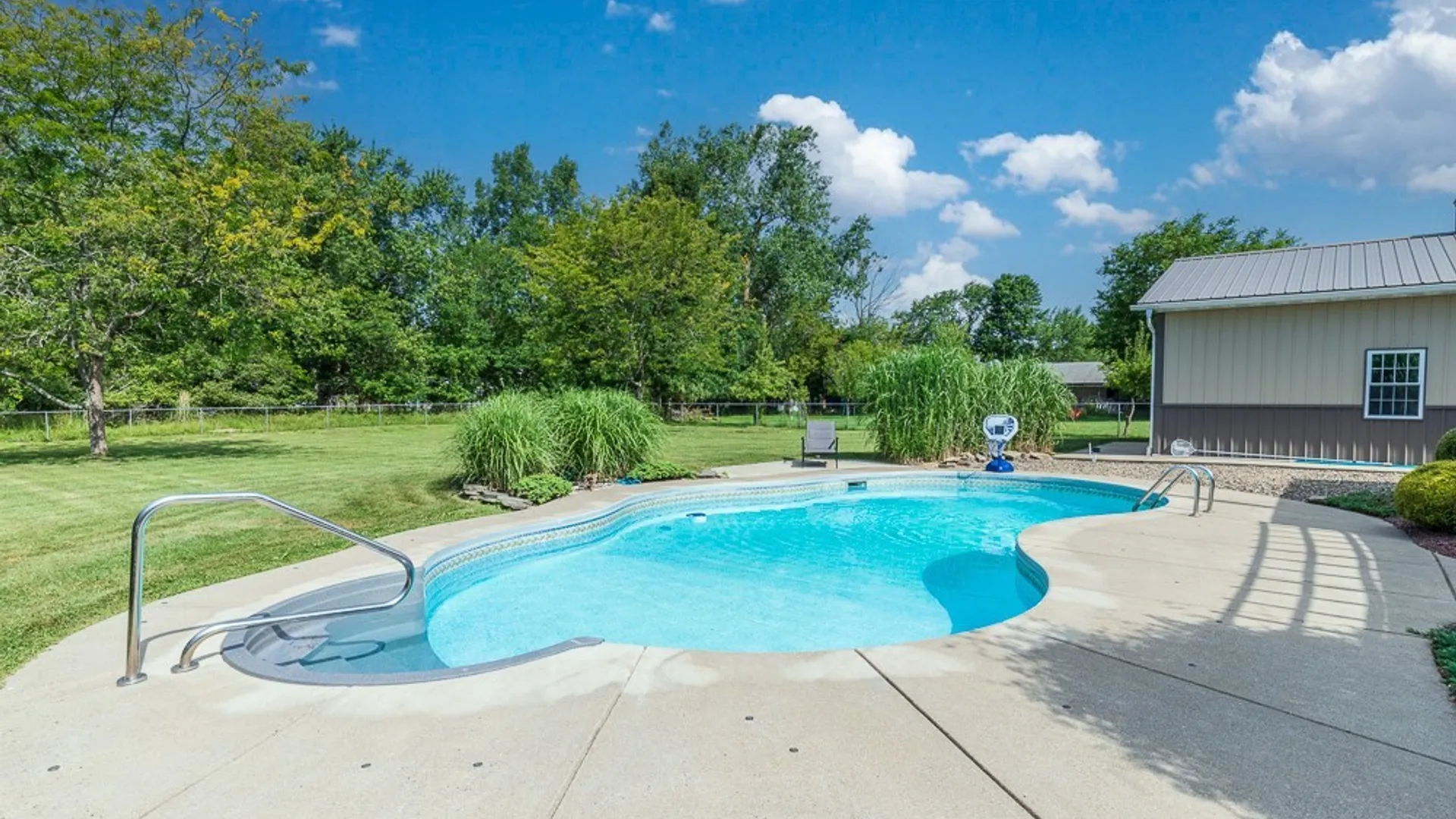 Property at 212 East Avenue, West Seneca, NY 14224 8