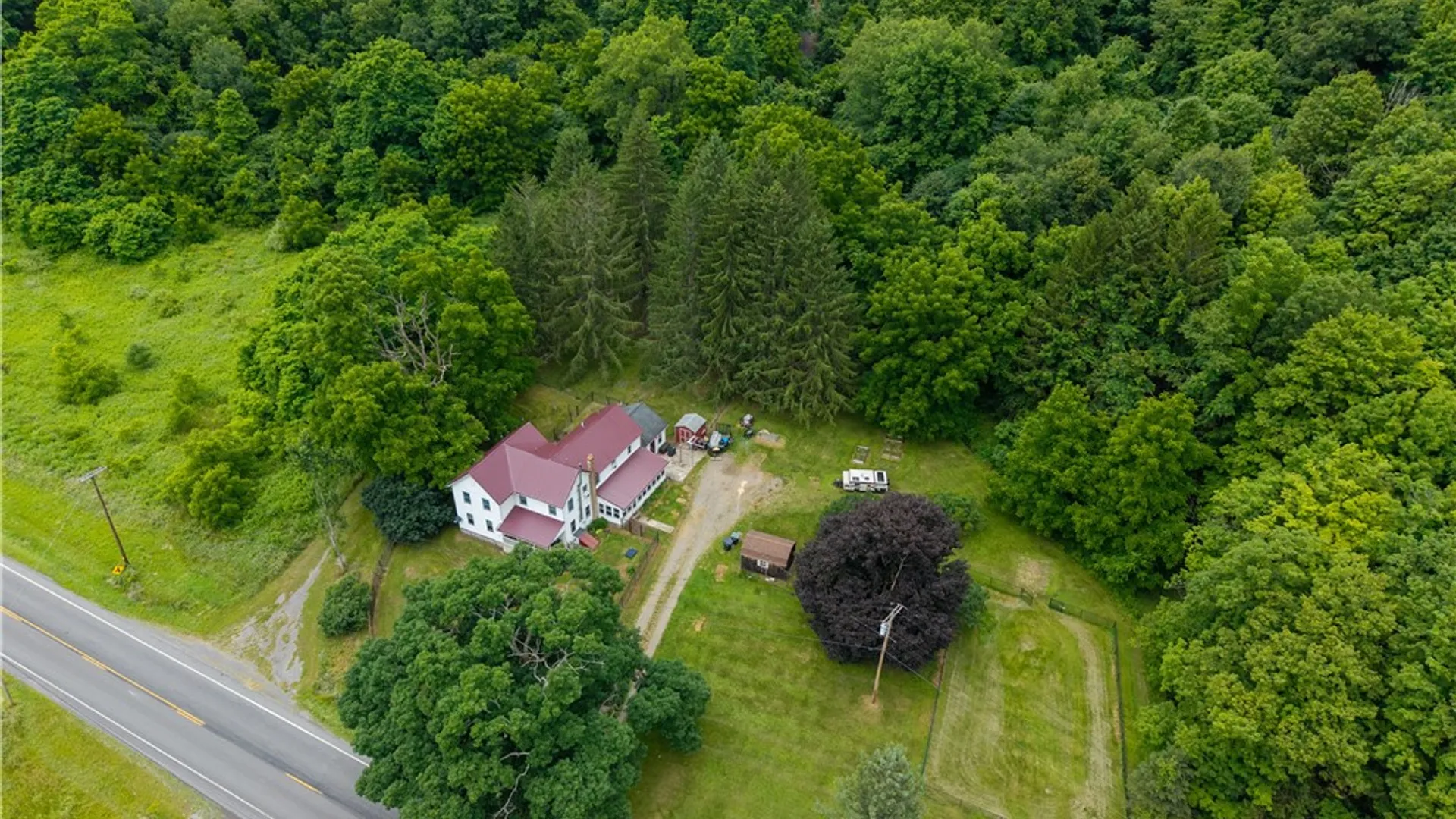 Property at 8071 Hunt Hollow Road, Naples, NY 14512 3