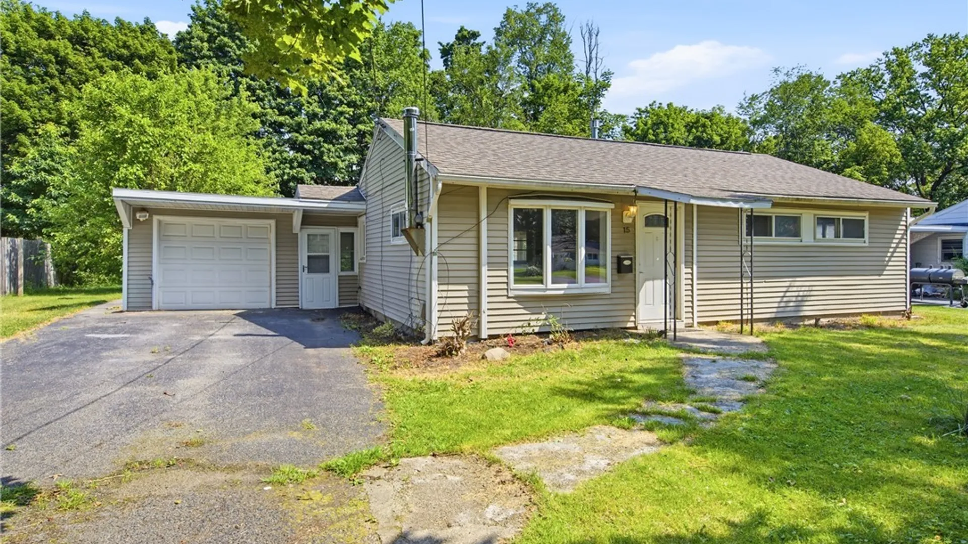 Property at 15 Lincoln Road, Clay, NY 13212 2