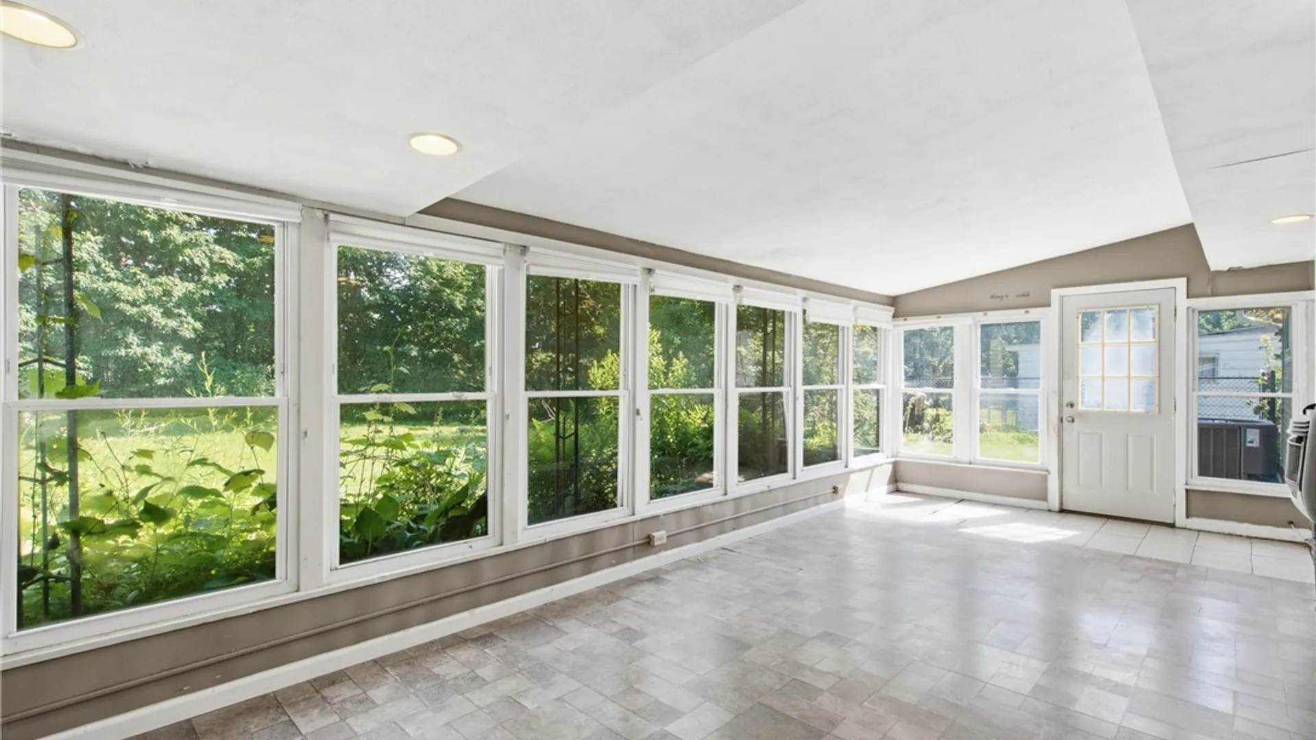 Property at 15 Lincoln Road, Clay, NY 13212 24
