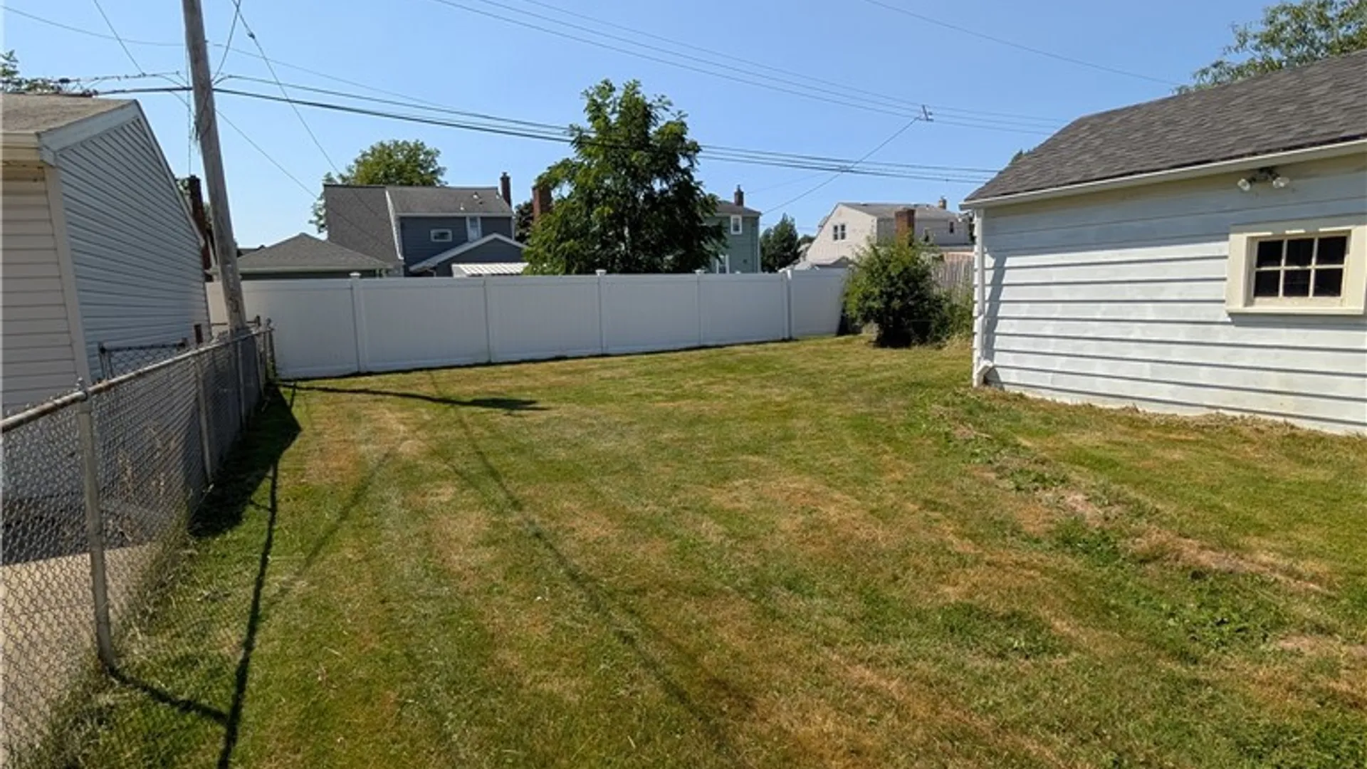 Property at 202 Marjorie Drive, Tonawanda, NY 14223 28