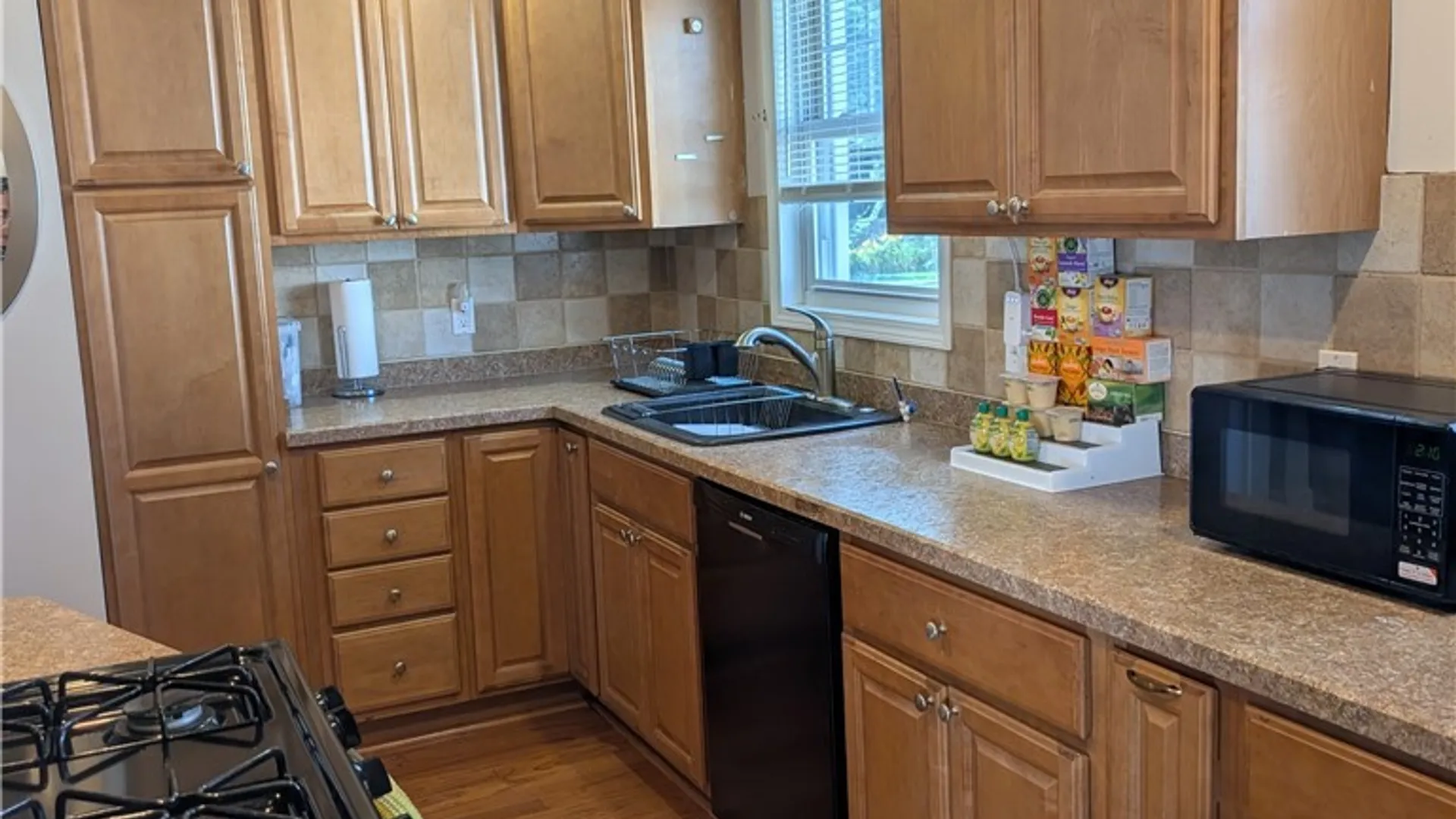 Property at 202 Marjorie Drive, Tonawanda, NY 14223 4