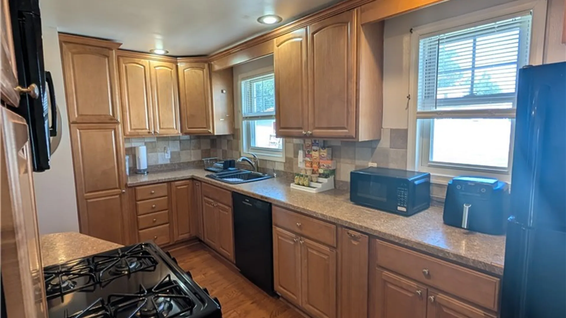 Property at 202 Marjorie Drive, Tonawanda, NY 14223 5