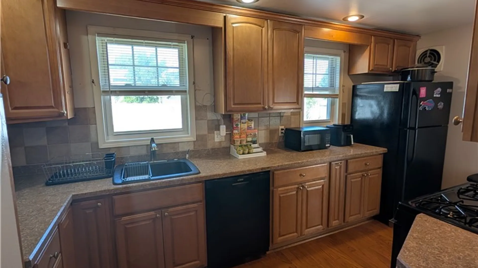 Property at 202 Marjorie Drive, Tonawanda, NY 14223 3