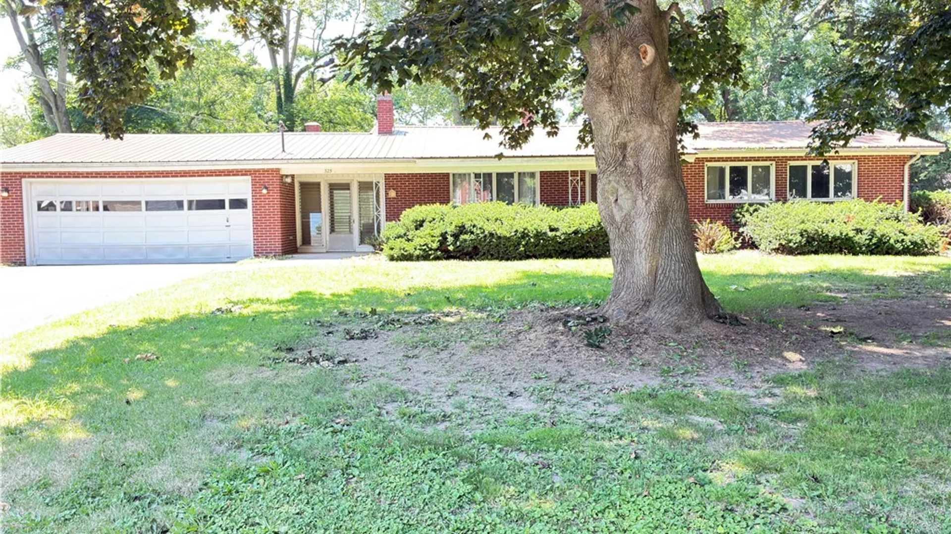 Property at 325 Mc Chesney Street, Wilson, NY 14172 5