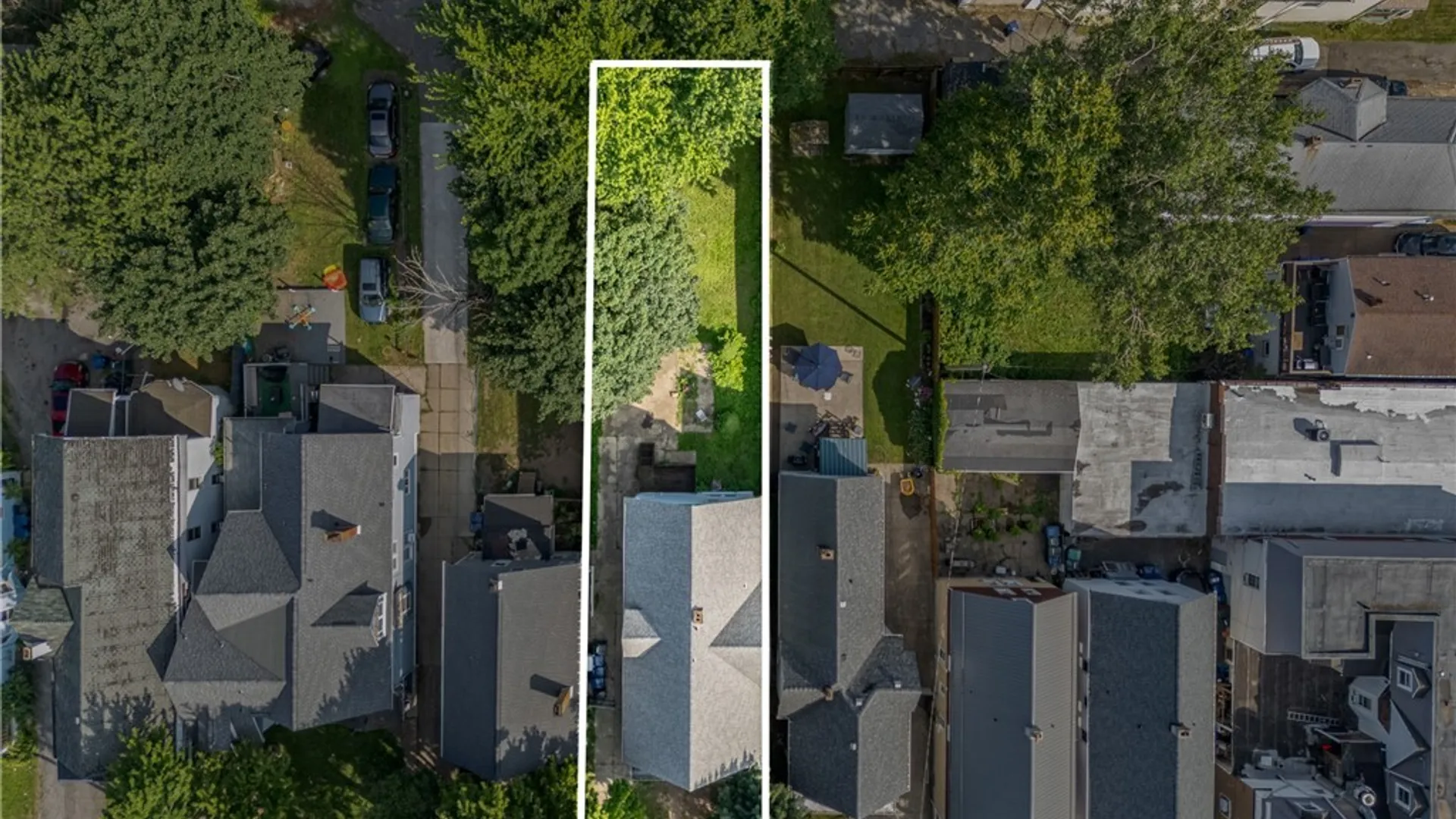 Property at 17 Indian Road, Buffalo, NY 14227 5
