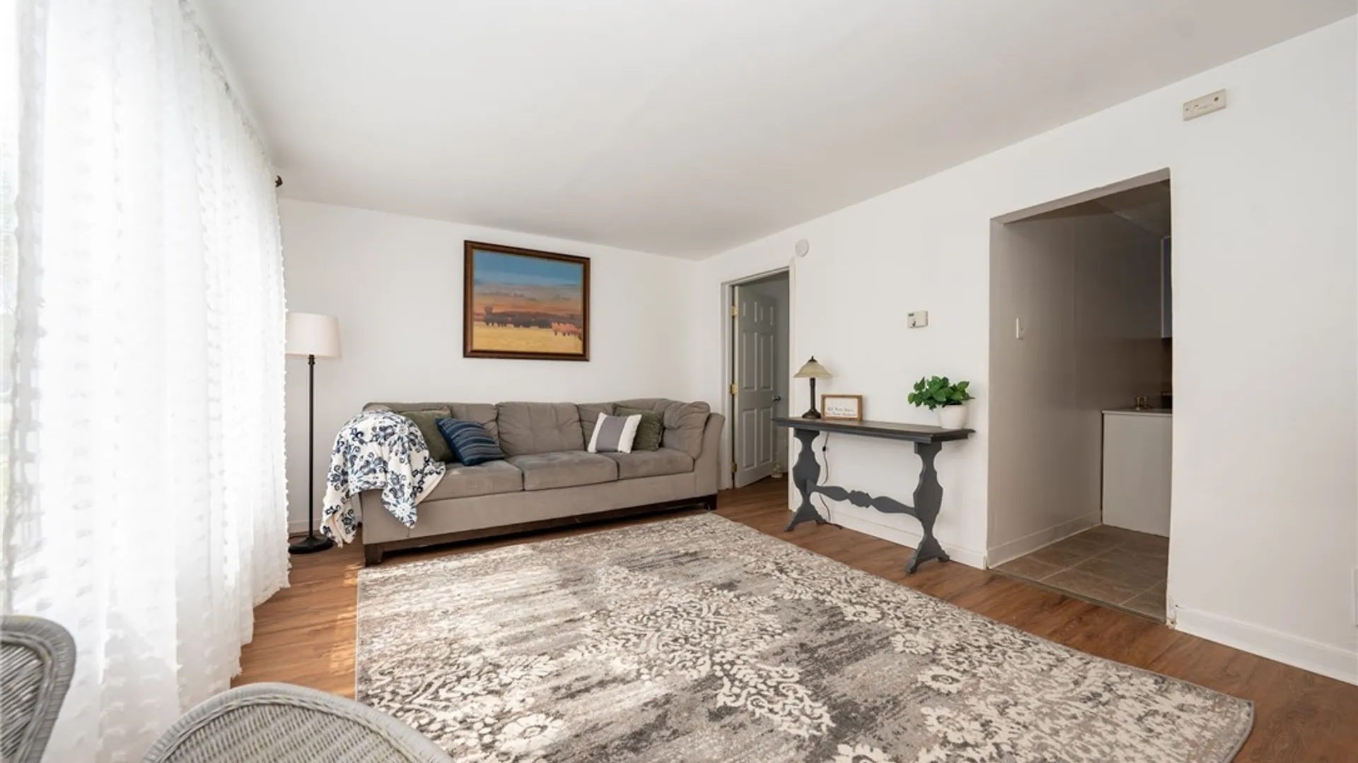 Property at 368 Grover Cleveland Highway, Amherst, NY 14226 9