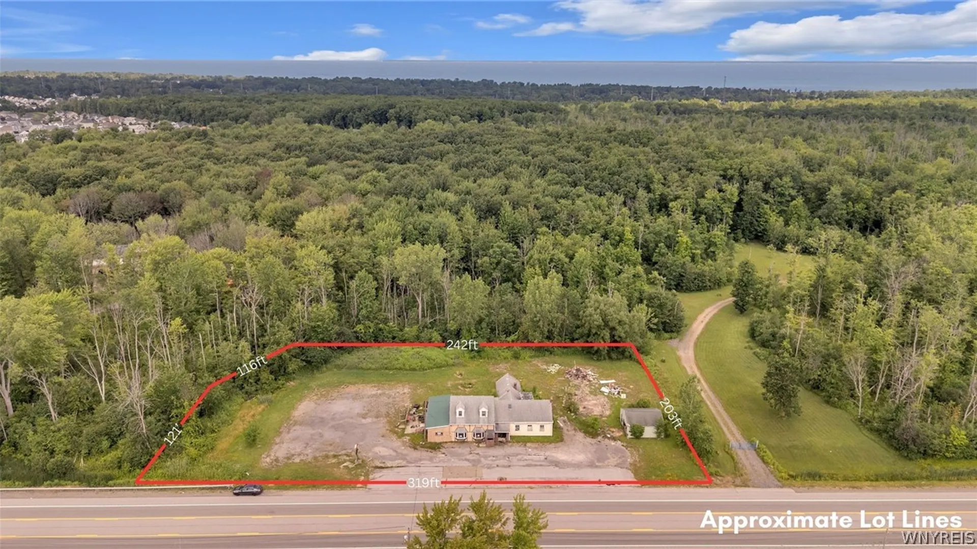 Property at 6310 Southwestern Boulevard, Hamburg, NY 14075 6