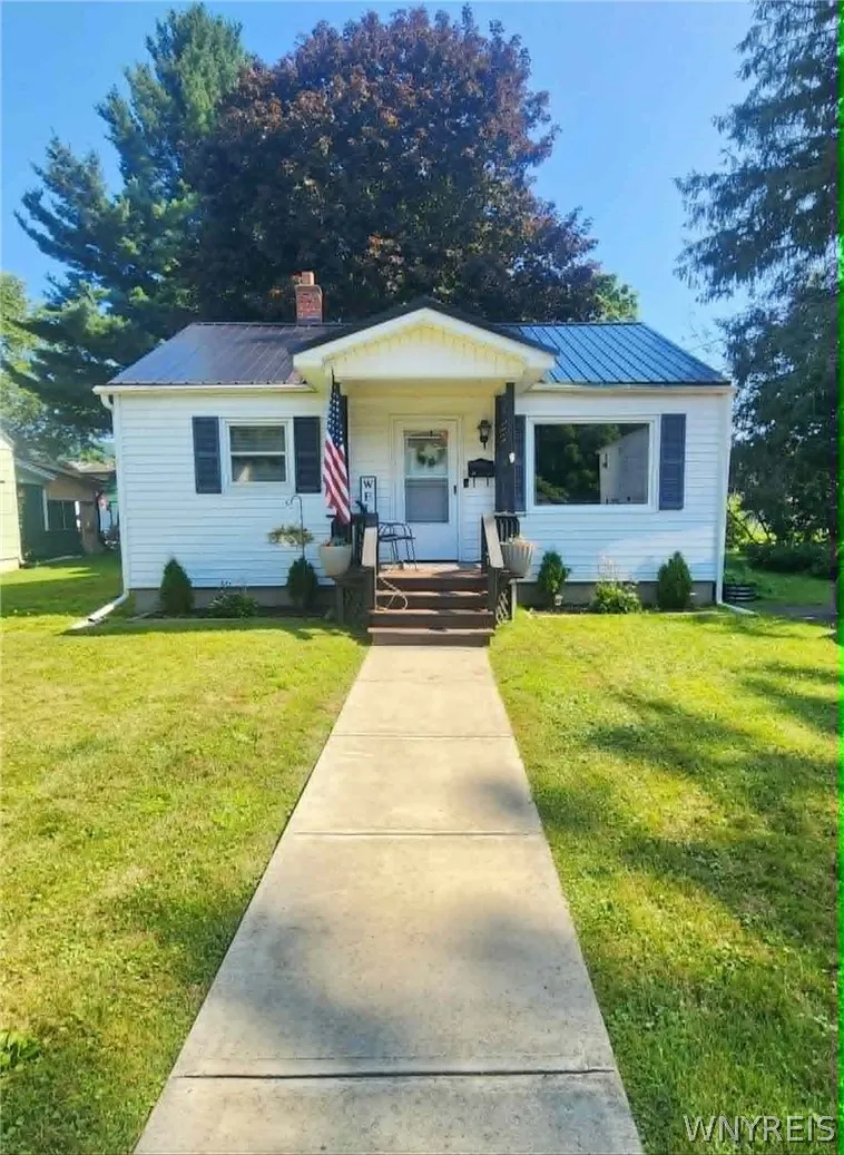 Property at 34 West Avenue, Salamanca, NY 14779