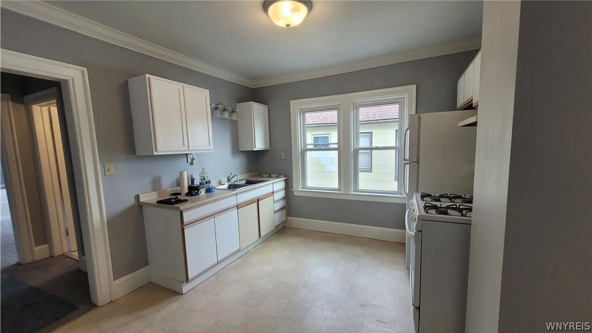 Property at 25 Richfield Avenue, Buffalo, NY 14220 3