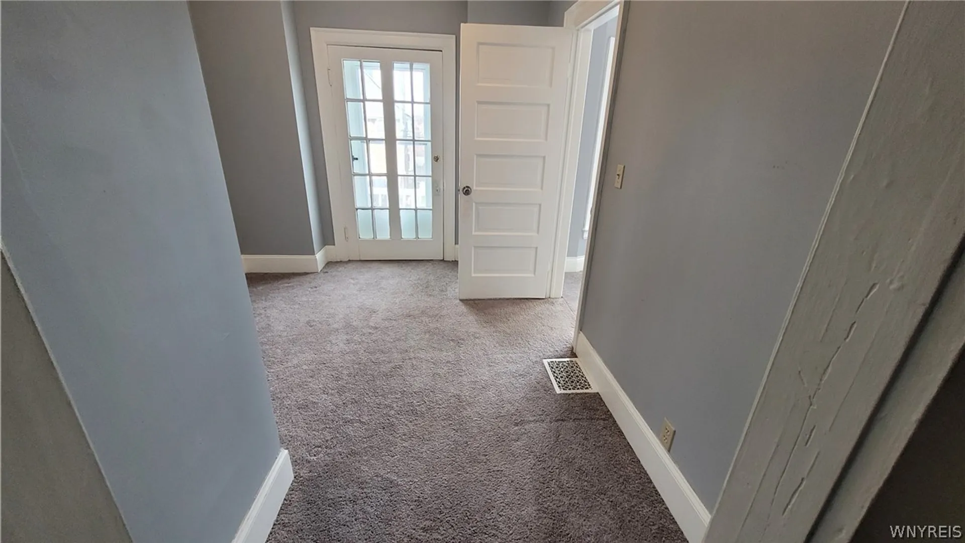 Property at 25 Richfield Avenue, Buffalo, NY 14220 9