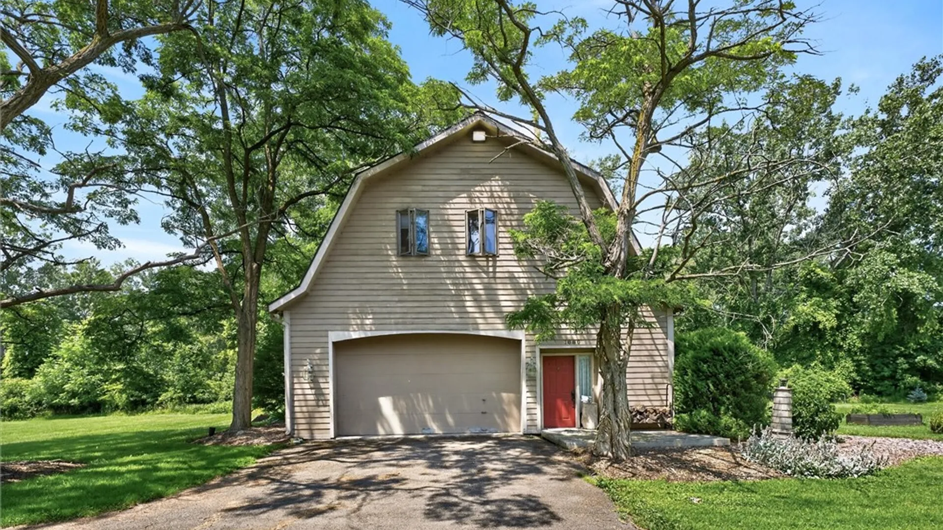 Property at 1880 Lake Road, Webster, NY 14580 4