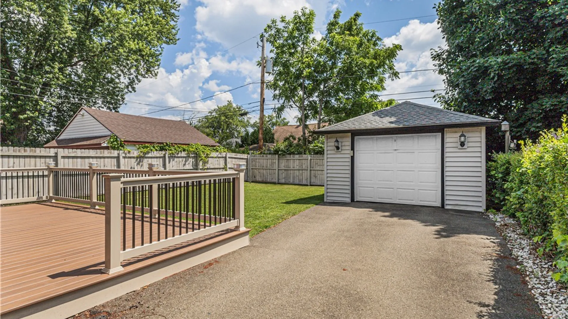 Property at 253 S Ogden Street, Buffalo, NY 14206 18