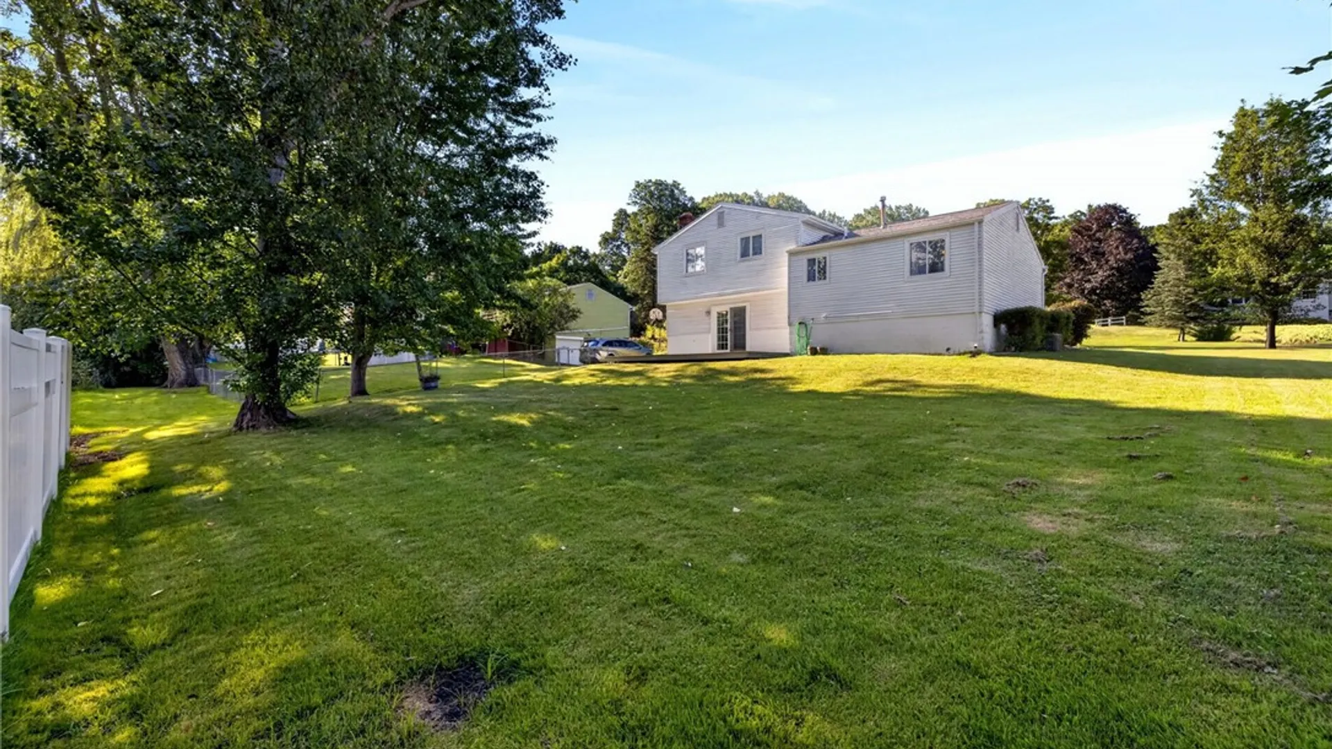 Property at 89 Staglen Dr, Henrietta, NY 14467 30
