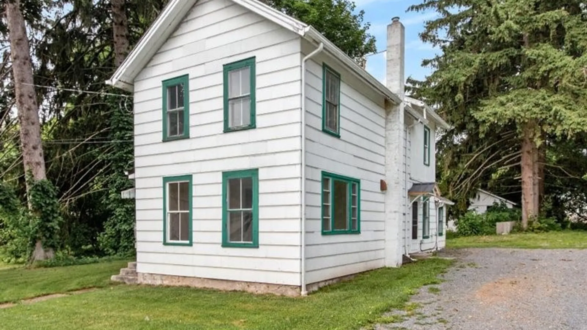 Property at 20 S Wayne Street, Phelps, NY 14532 3