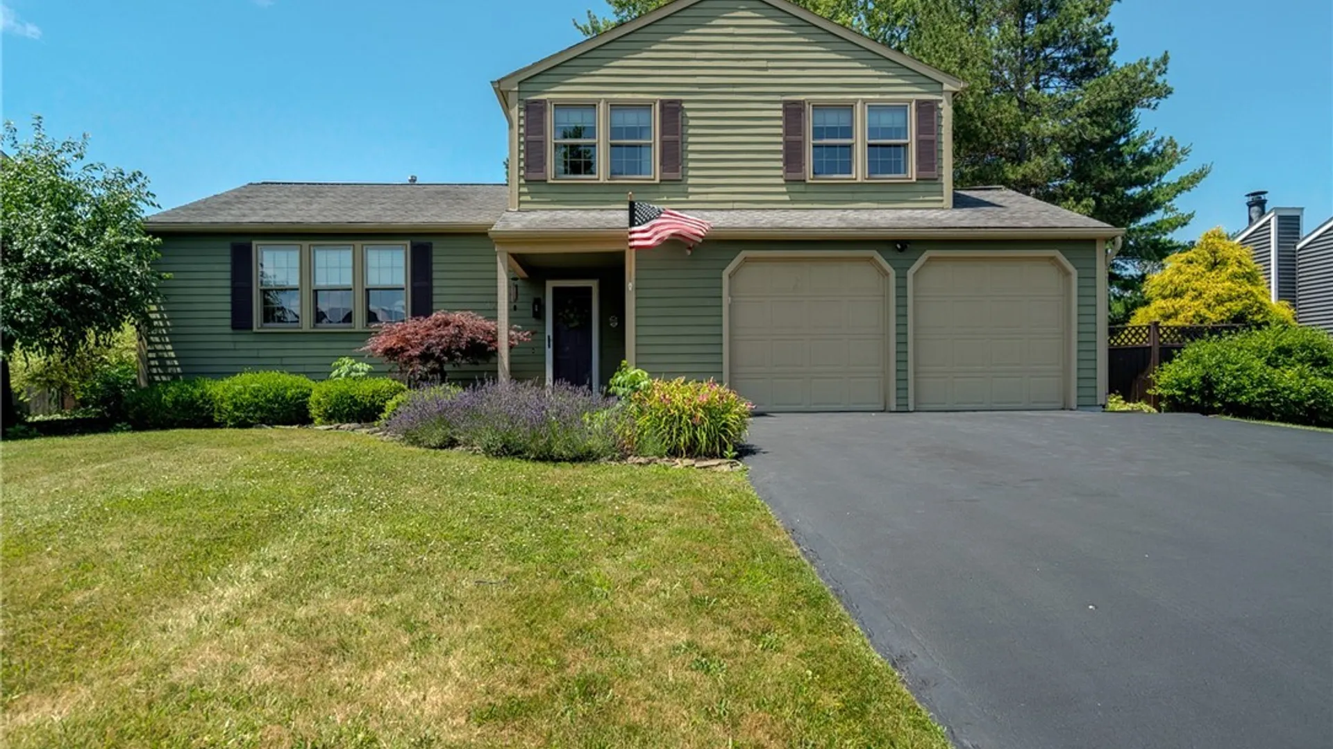 Property at 4205 Halfmoon Circle, Clay, NY 13090 2