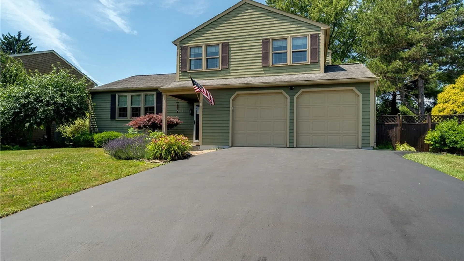 Property at 4205 Halfmoon Circle, Clay, NY 13090 50