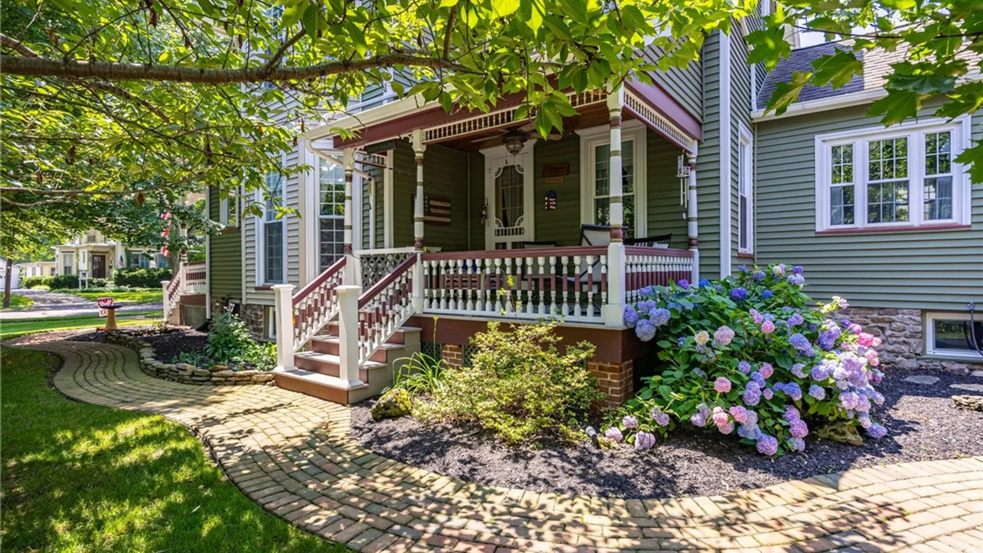 Property at 124 West Avenue, Parma, NY 14468 2